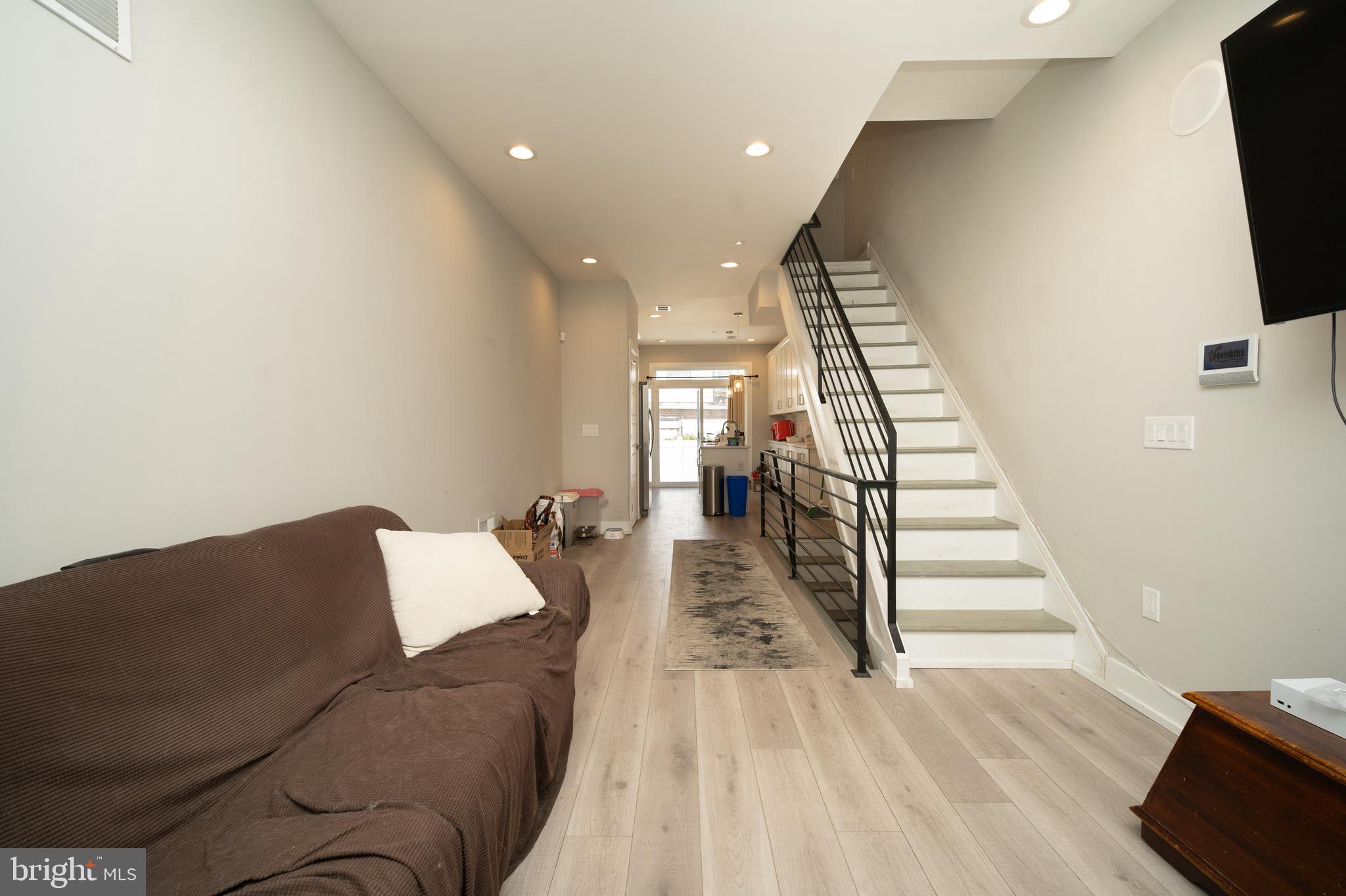 PORT RICHMOND - Residential