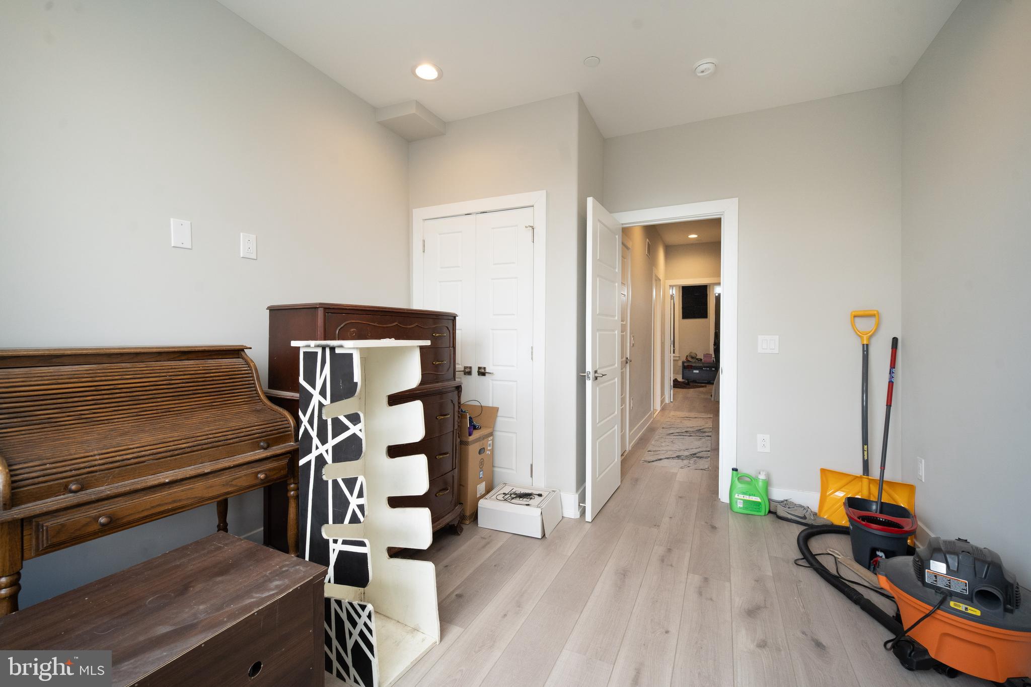 PORT RICHMOND - Residential