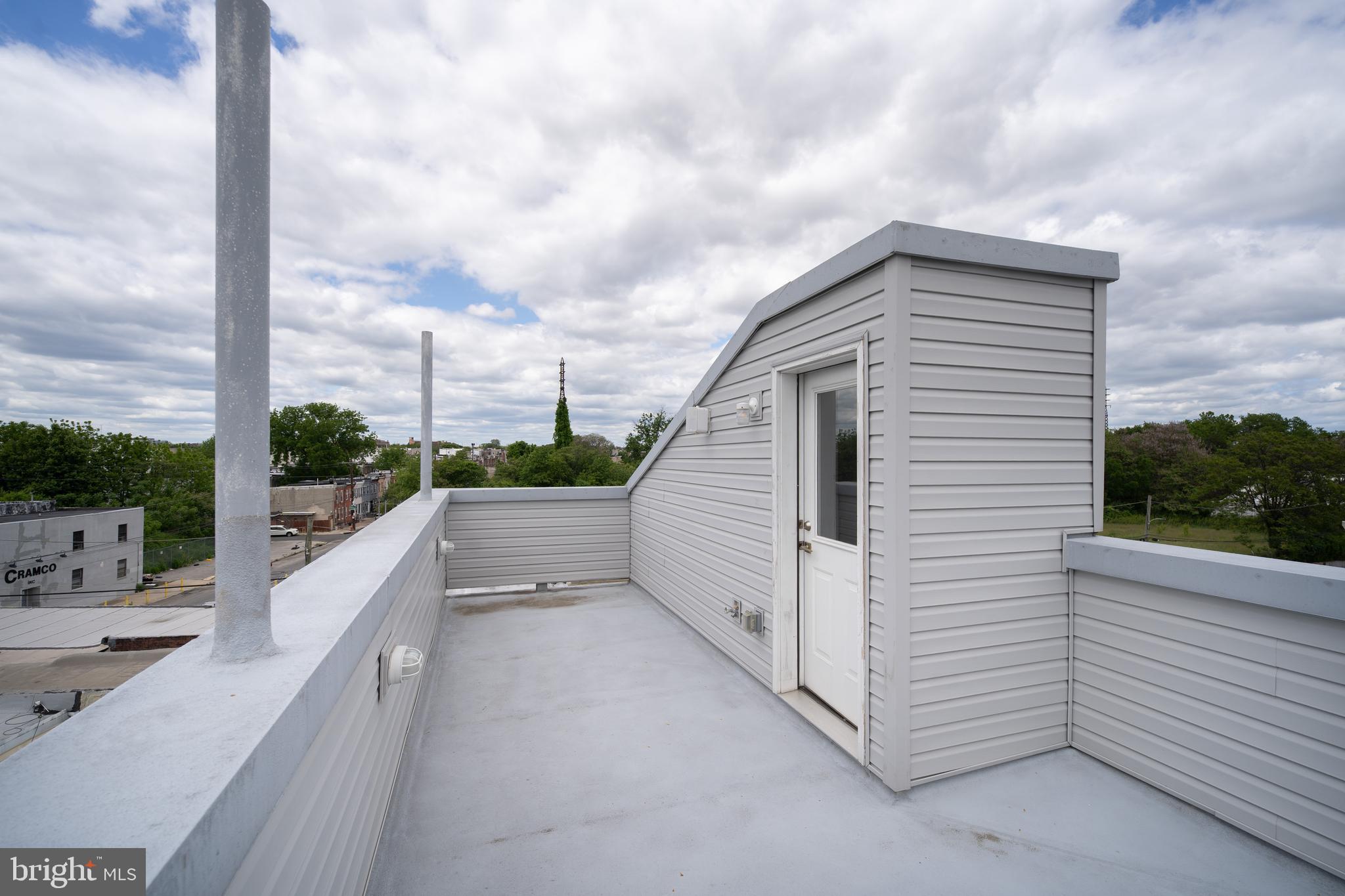 PORT RICHMOND - Residential