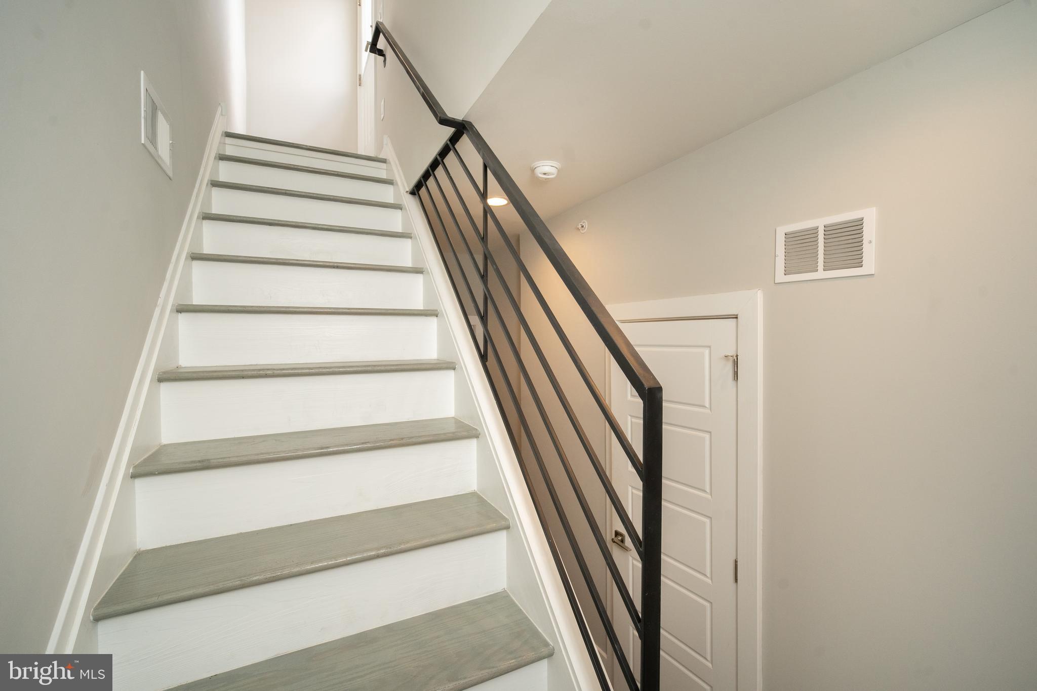 PORT RICHMOND - Residential
