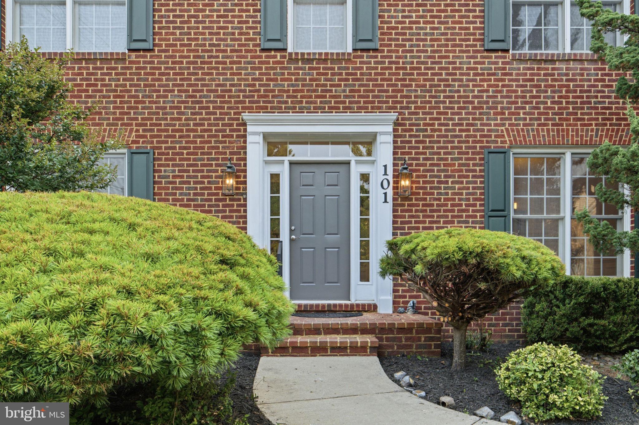 FALLSGROVE - Residential