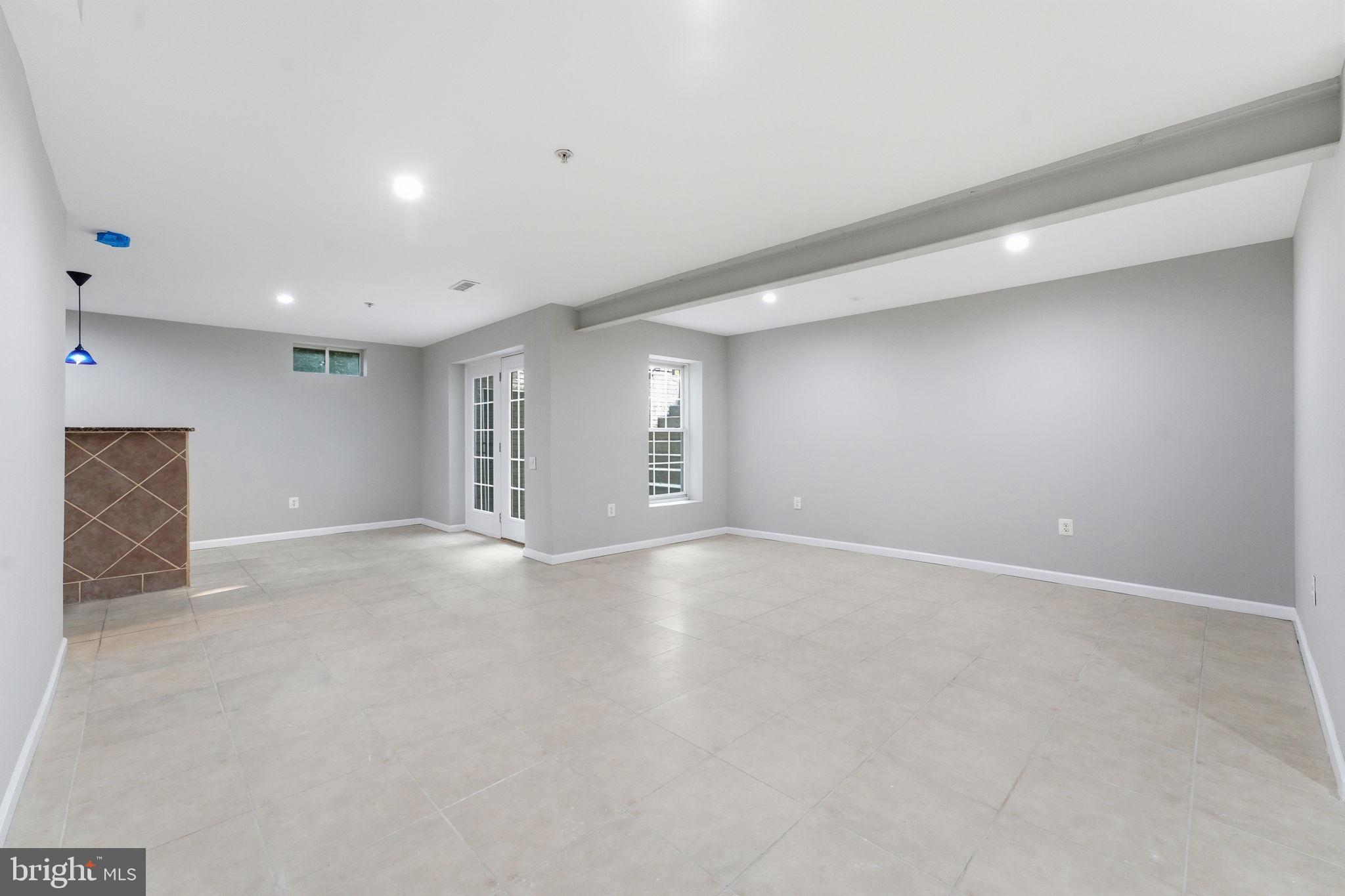 FALLSGROVE - Residential