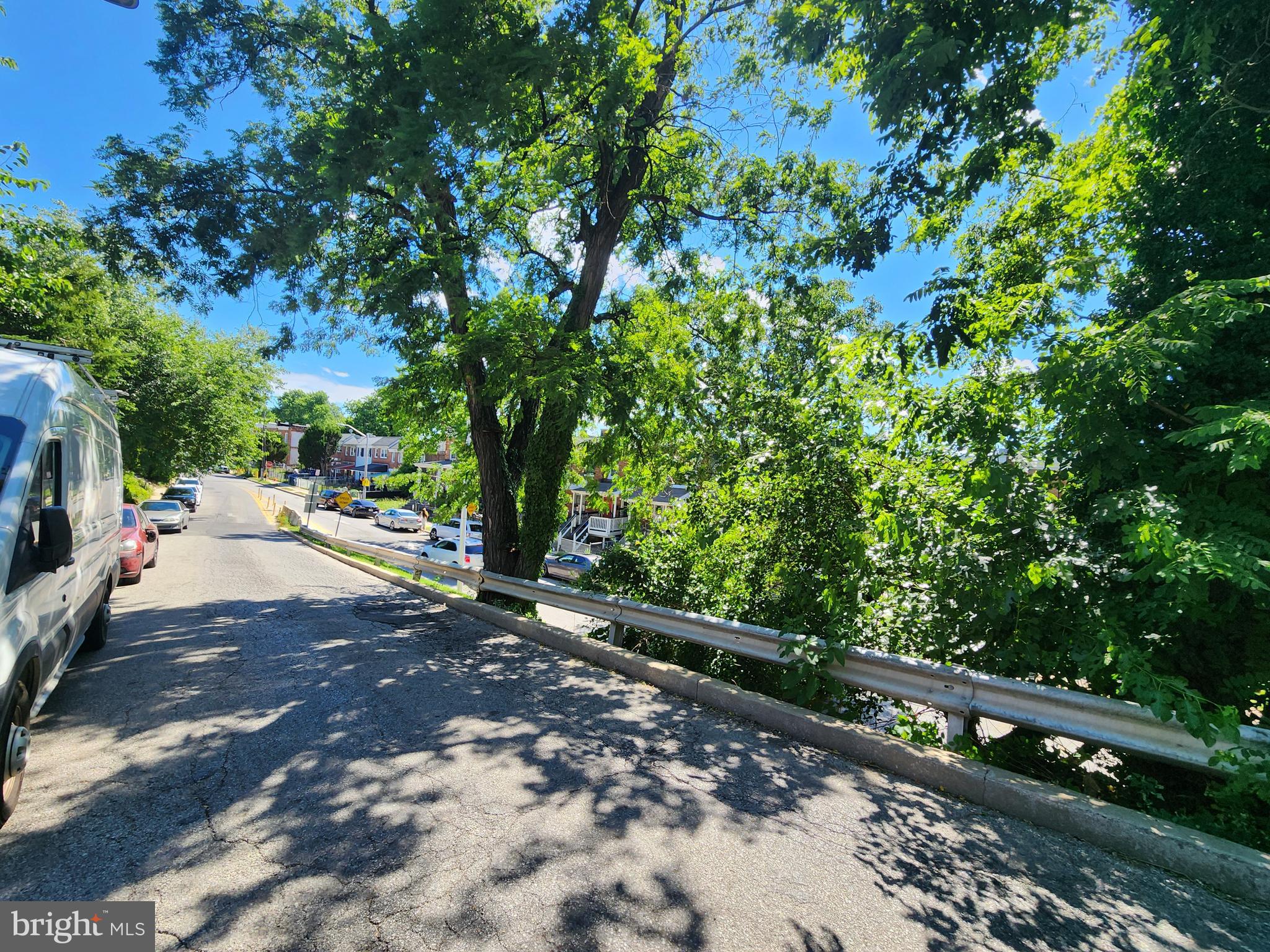 FRANKLINTOWN ROAD - Residential