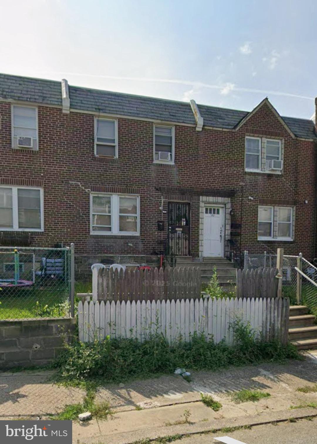 CASTOR GARDENS - Residential