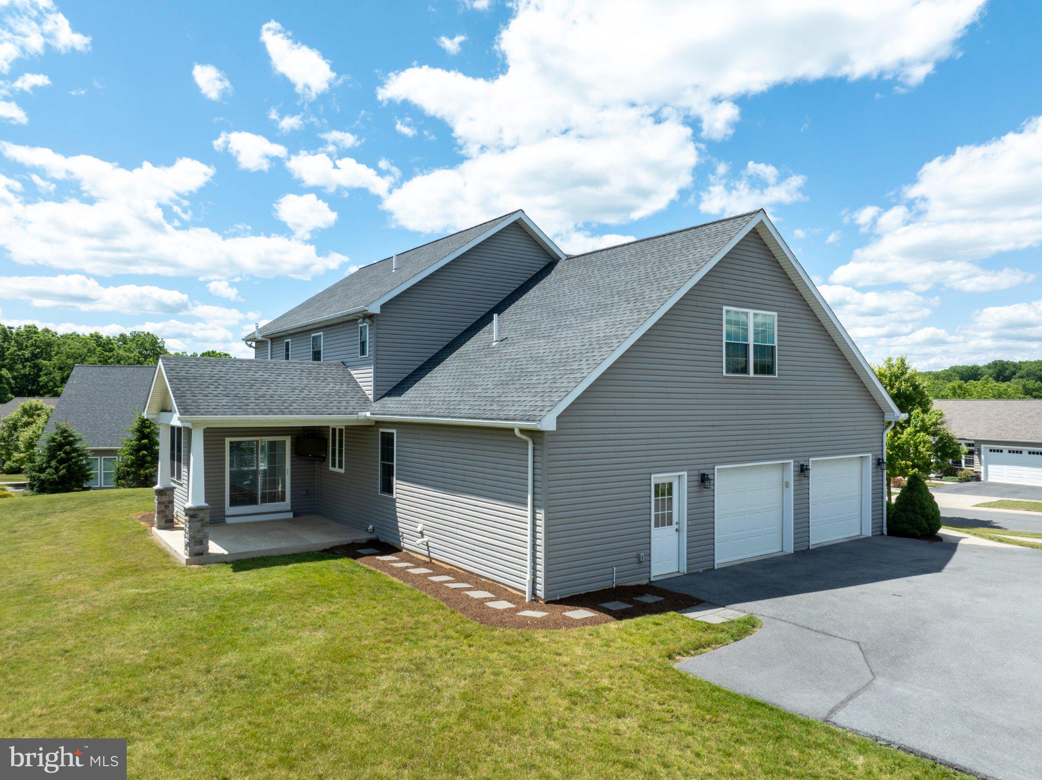 STEARNS CROSSING - Residential