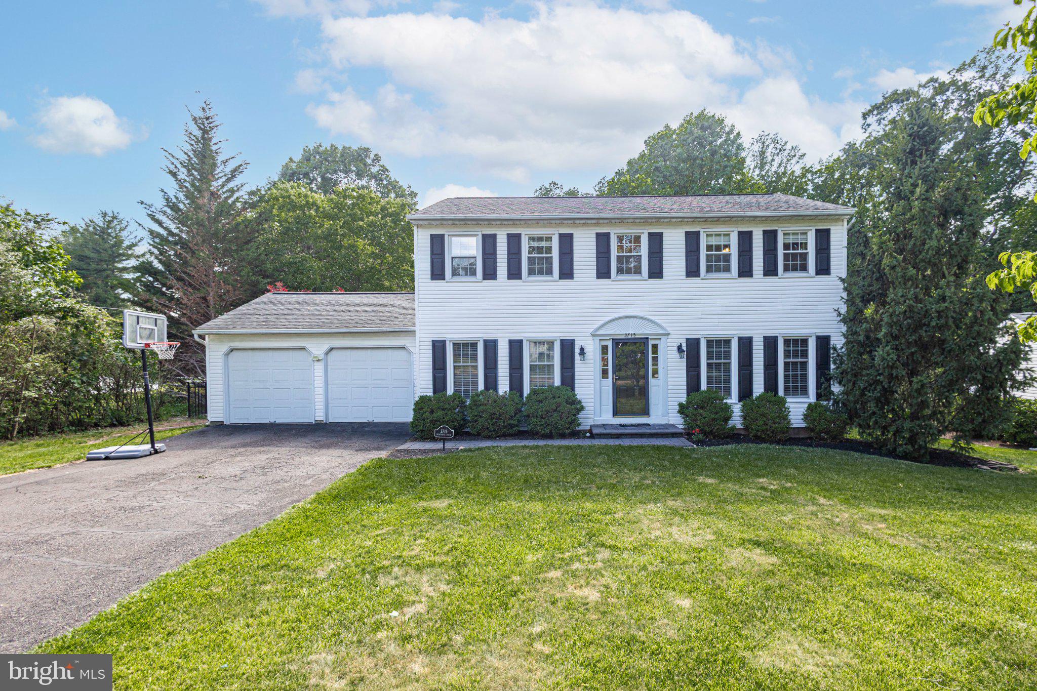 FIELDSTONE PLACE - Residential