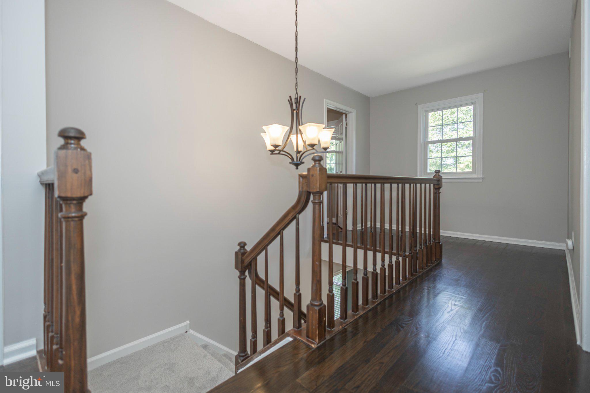 FIELDSTONE PLACE - Residential