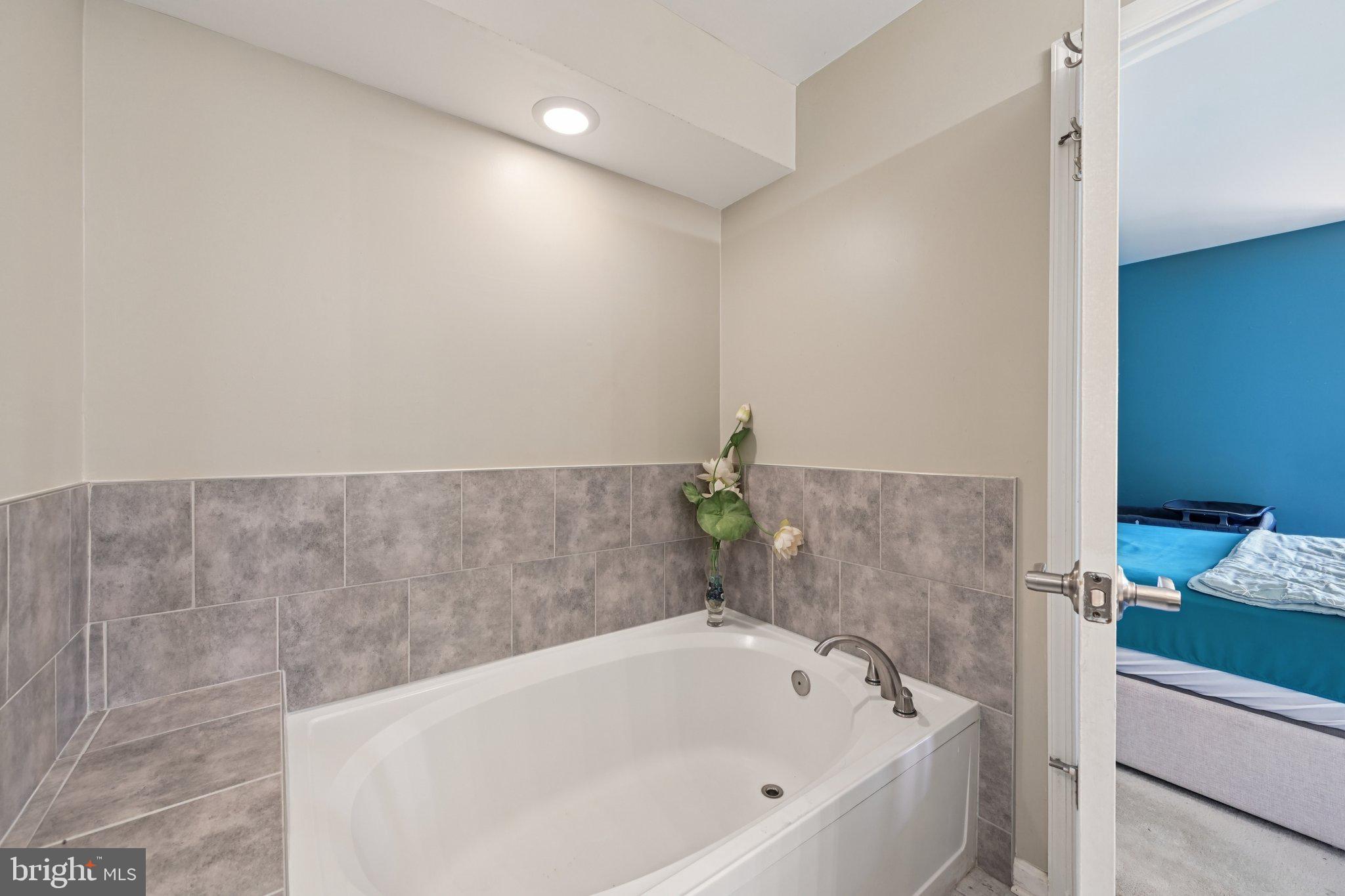 FORSGATE - Residential