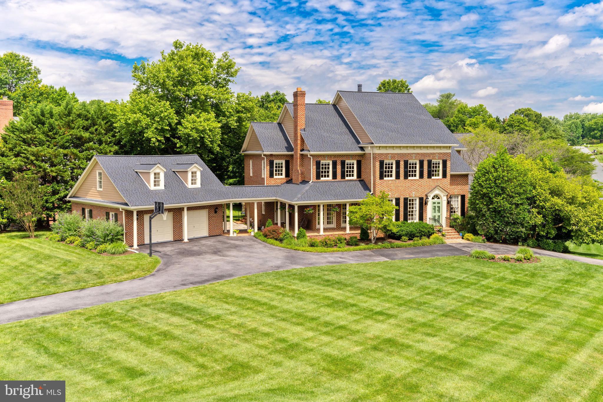 MCAULEY PARK - Residential