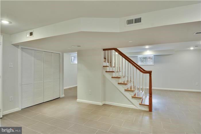 BERWYN HEIGHTS - Residential