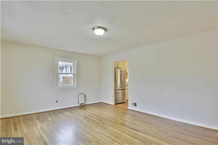BERWYN HEIGHTS - Residential