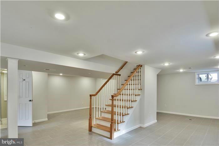 BERWYN HEIGHTS - Residential