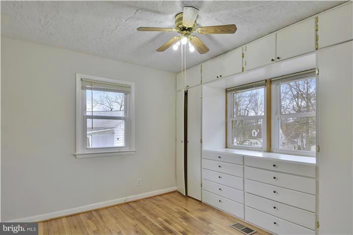 BERWYN HEIGHTS - Residential