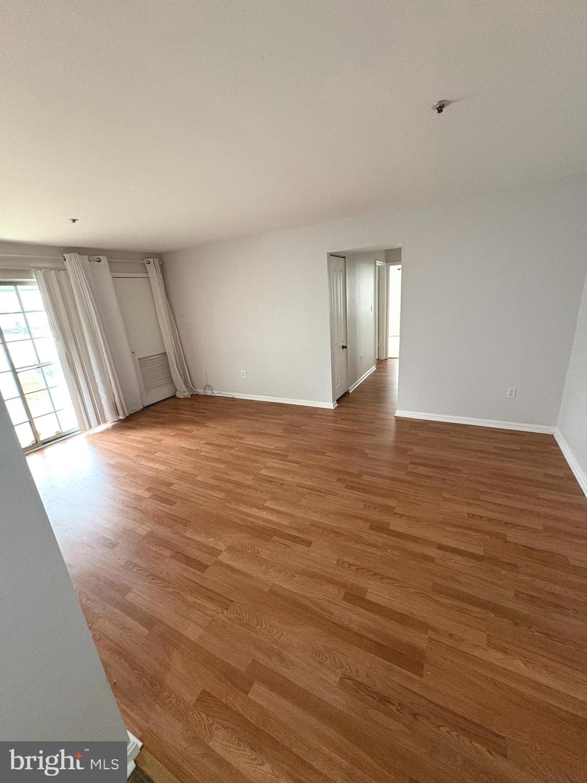 MONTGOMERY RUN - Residential Lease