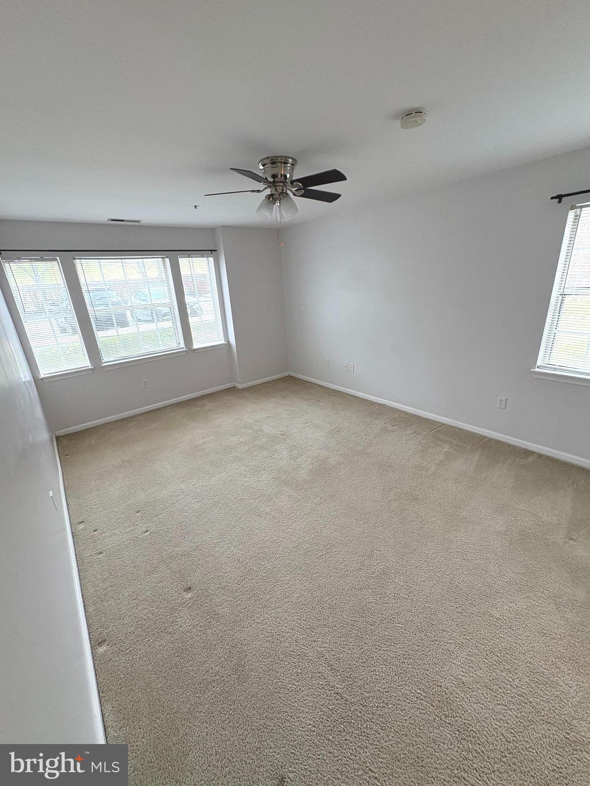 MONTGOMERY RUN - Residential Lease