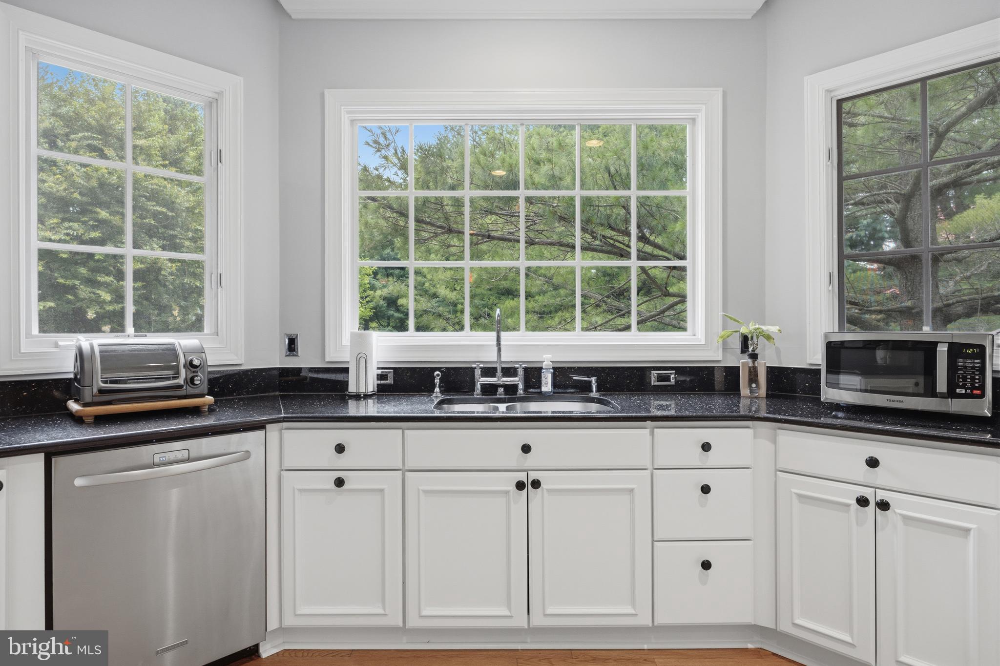 FORESTVILLE MEADOWS - Residential