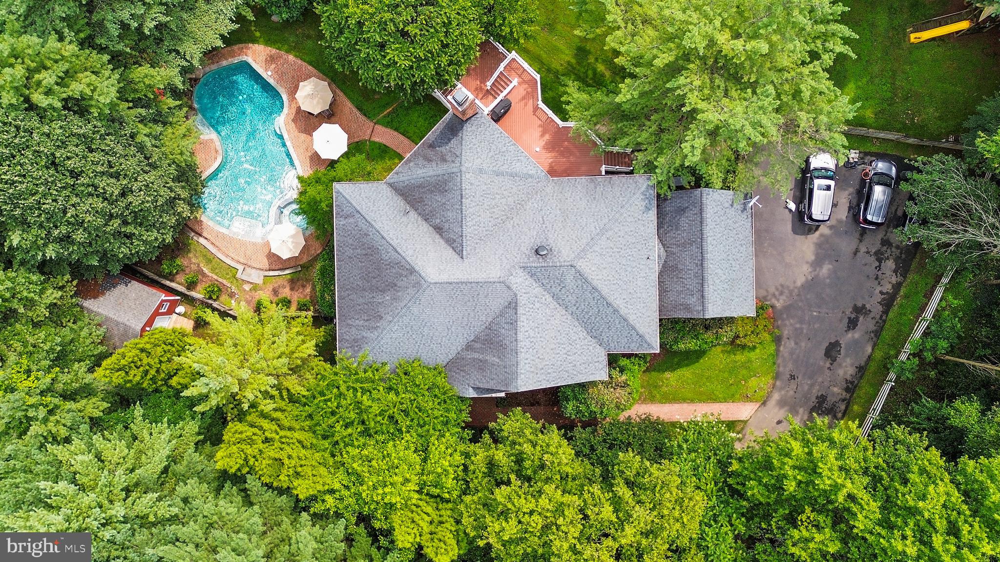 FORESTVILLE MEADOWS - Residential