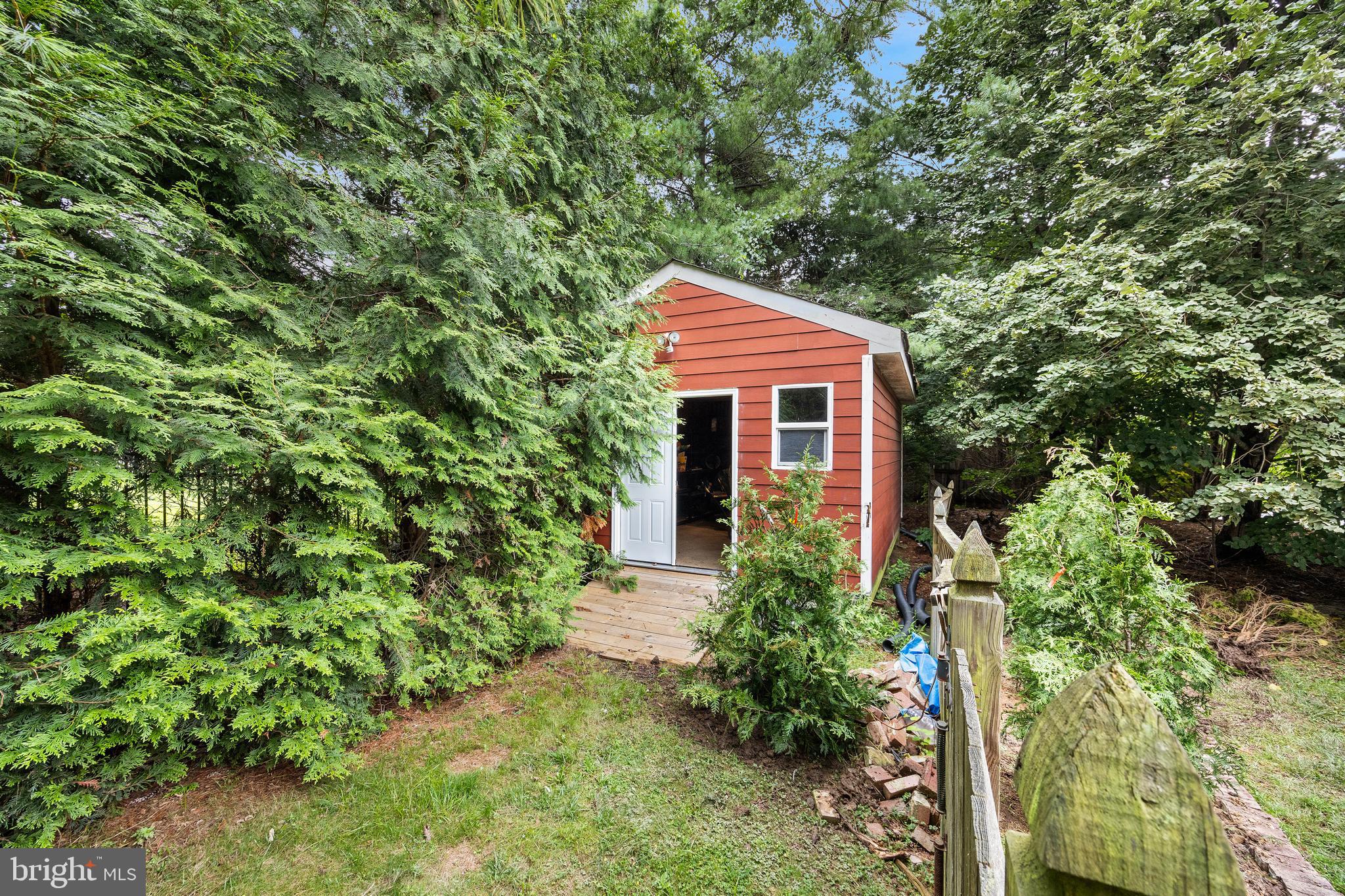 FORESTVILLE MEADOWS - Residential