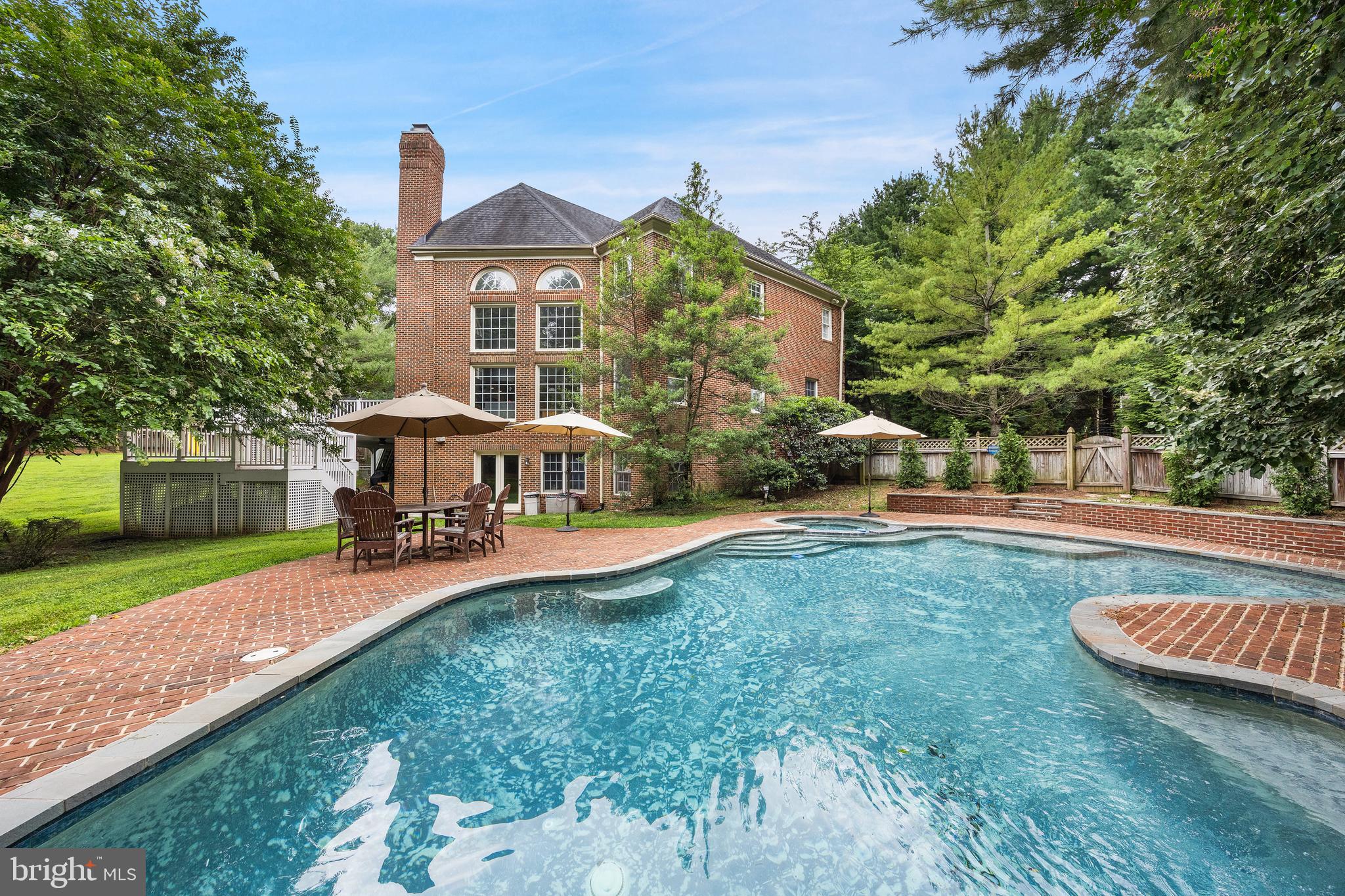 FORESTVILLE MEADOWS - Residential
