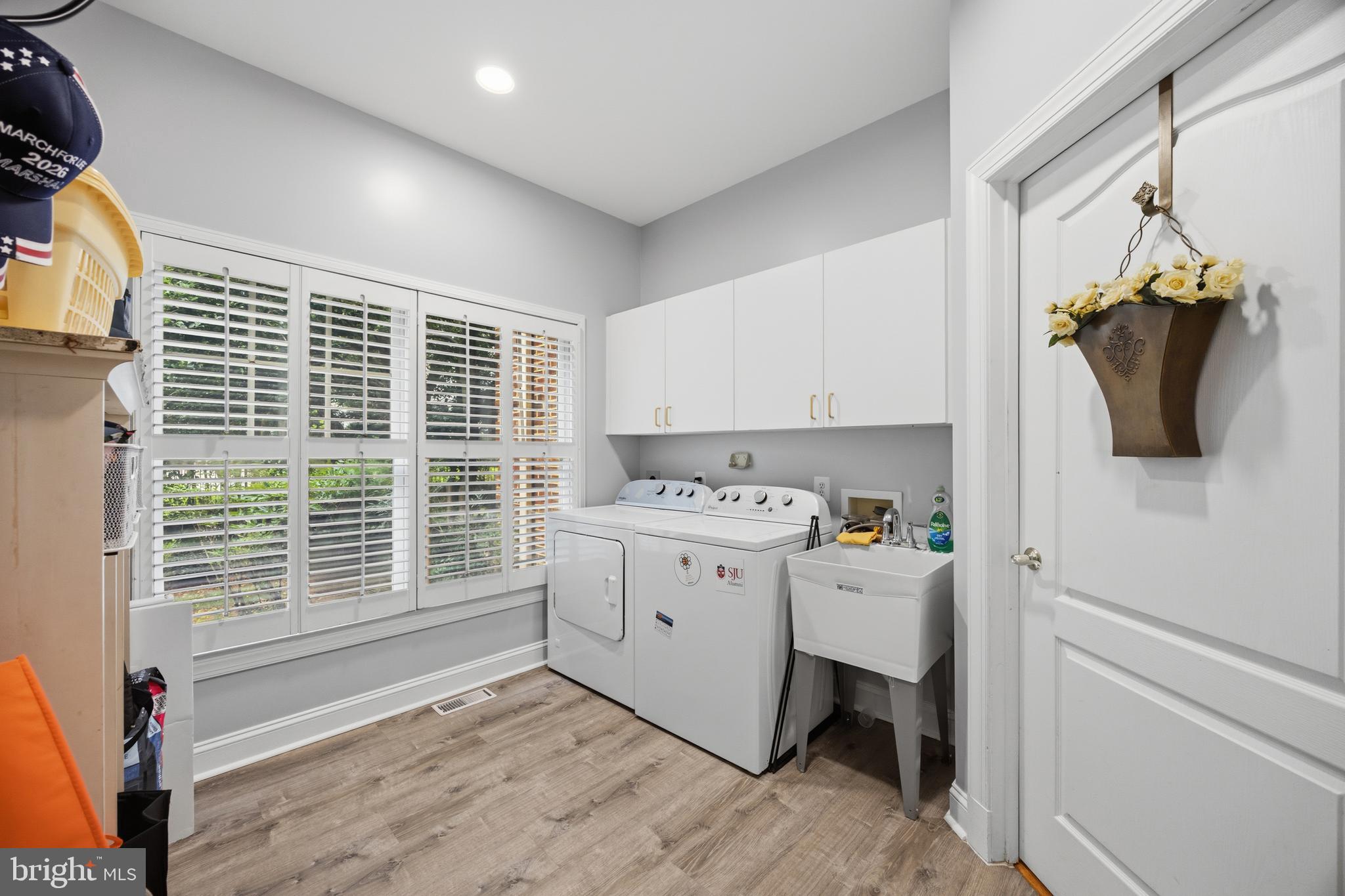 FORESTVILLE MEADOWS - Residential