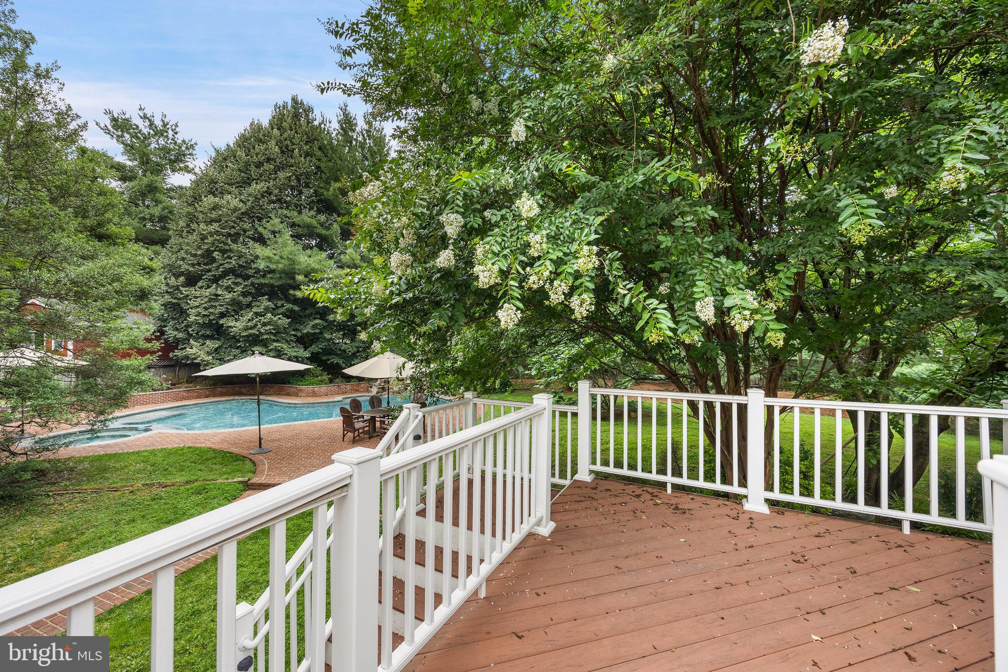 FORESTVILLE MEADOWS - Residential