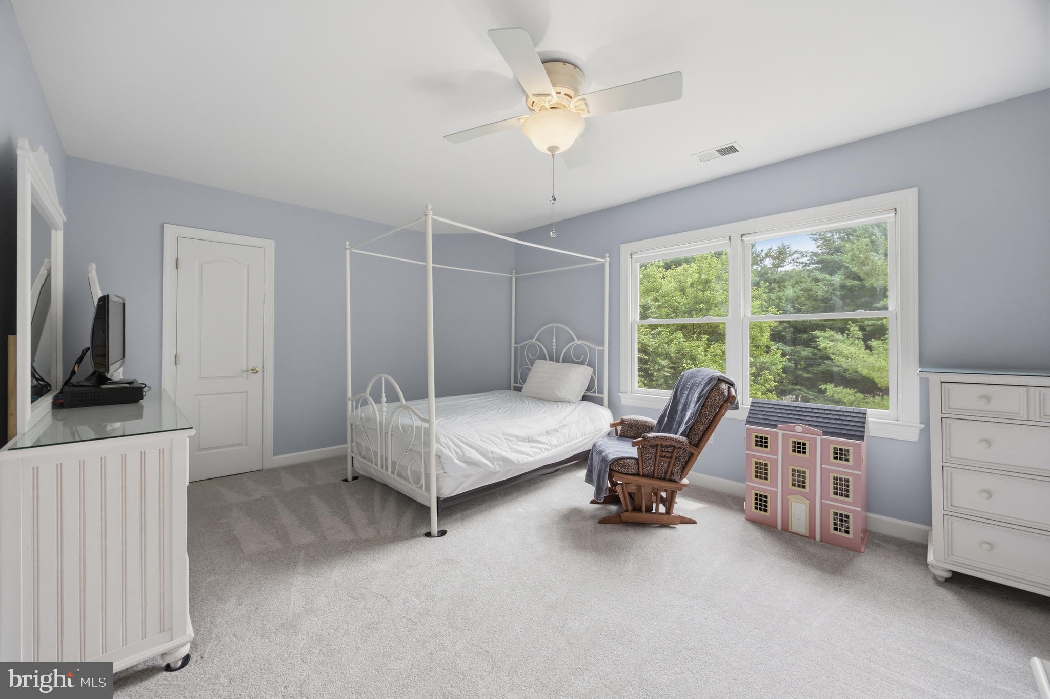 FORESTVILLE MEADOWS - Residential