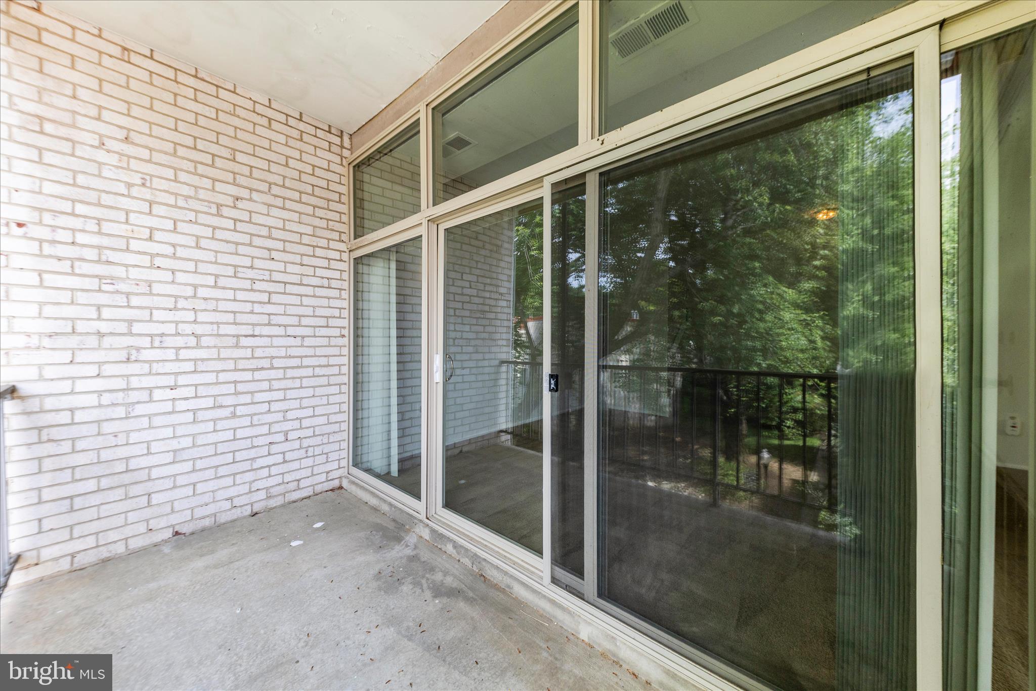 NORTH CREEK VILLAS - Residential