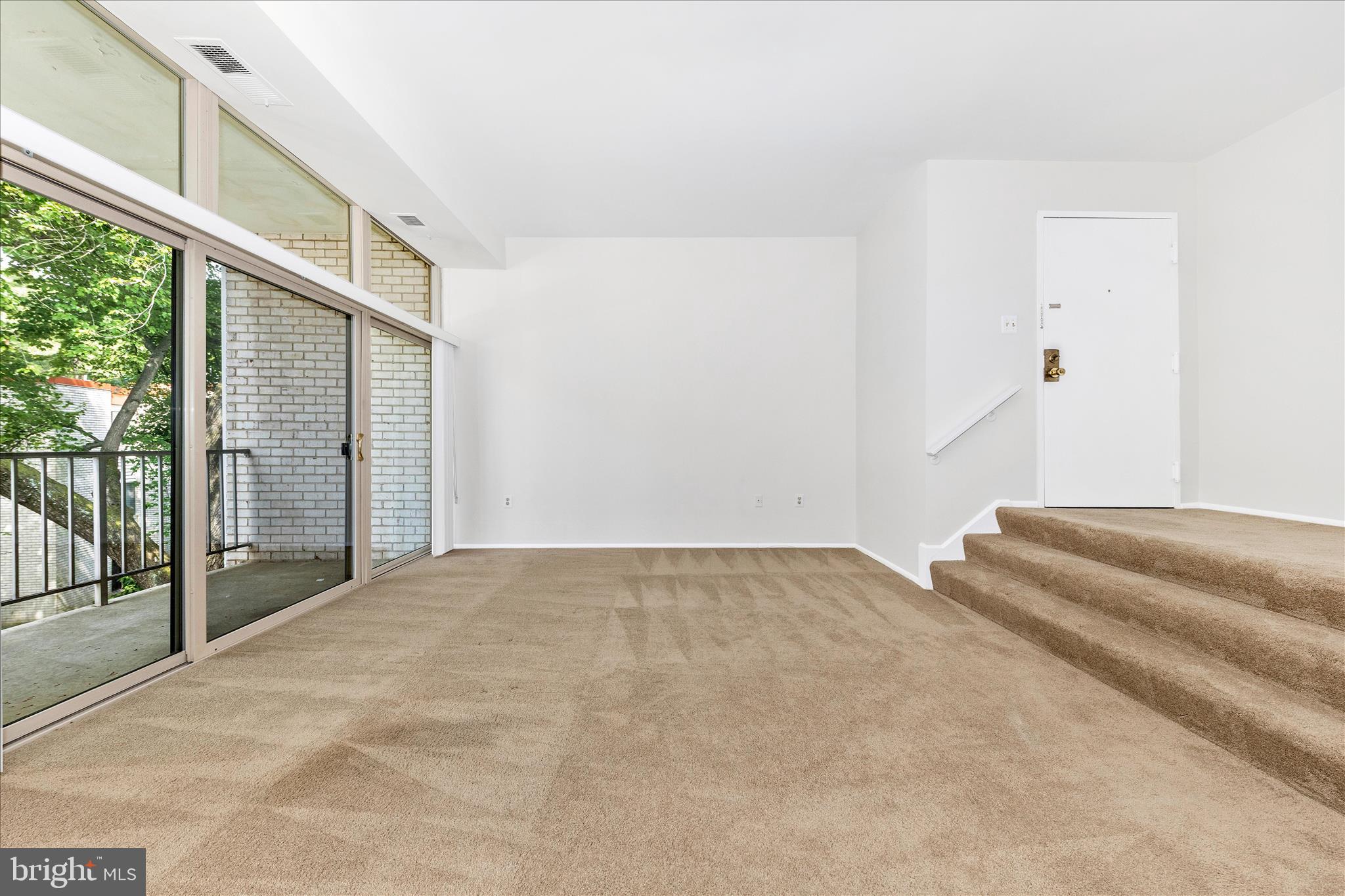 NORTH CREEK VILLAS - Residential