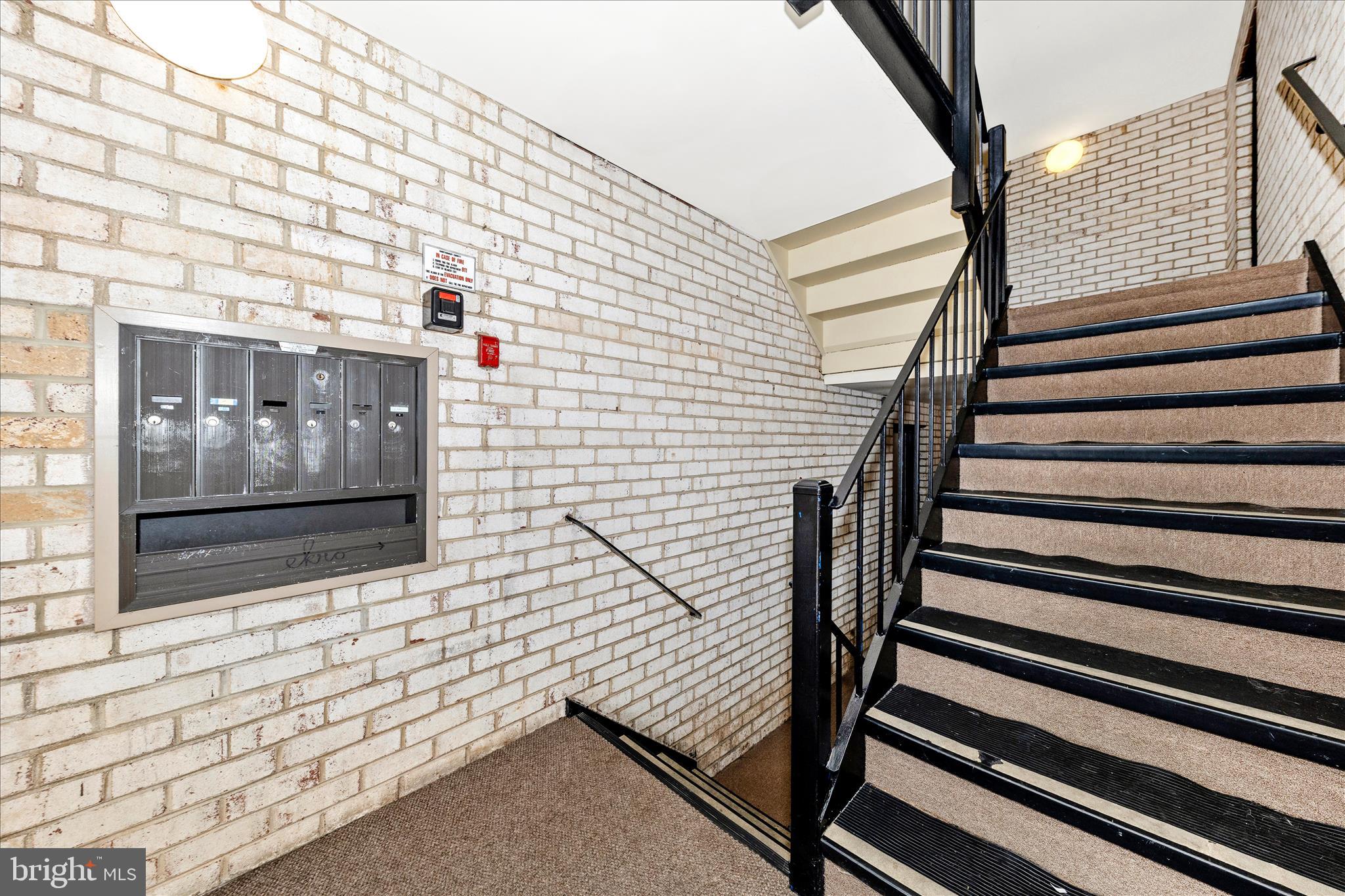 NORTH CREEK VILLAS - Residential