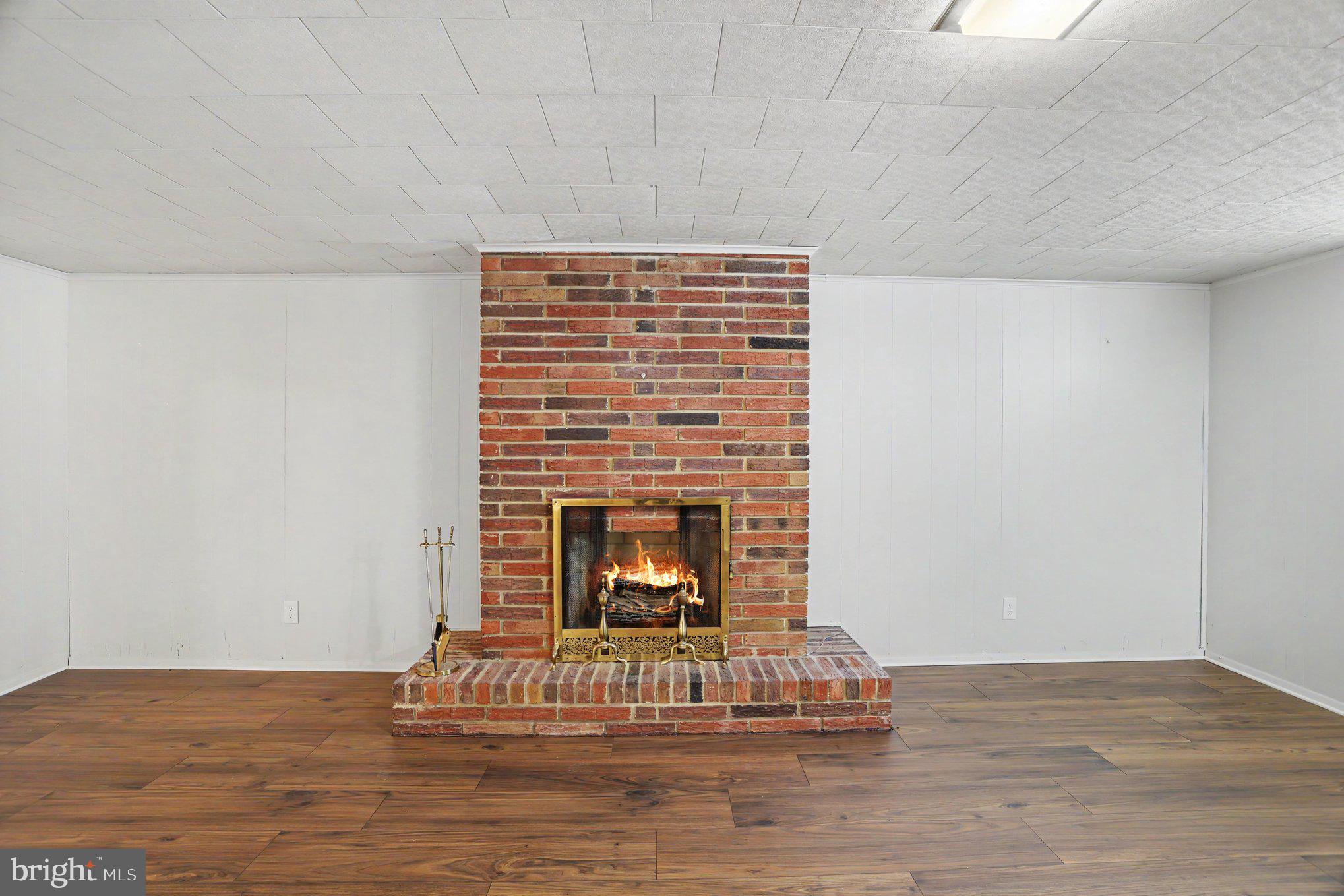 ROSEDALE - Residential