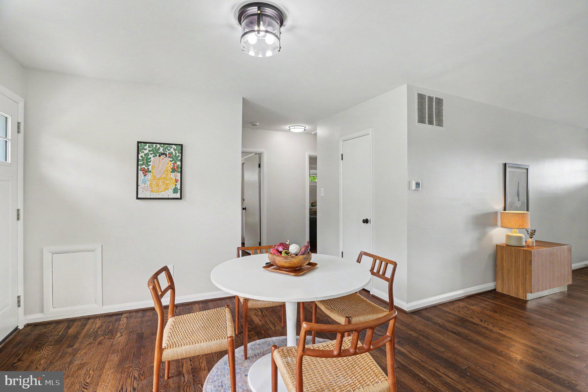 ROSEDALE - Residential