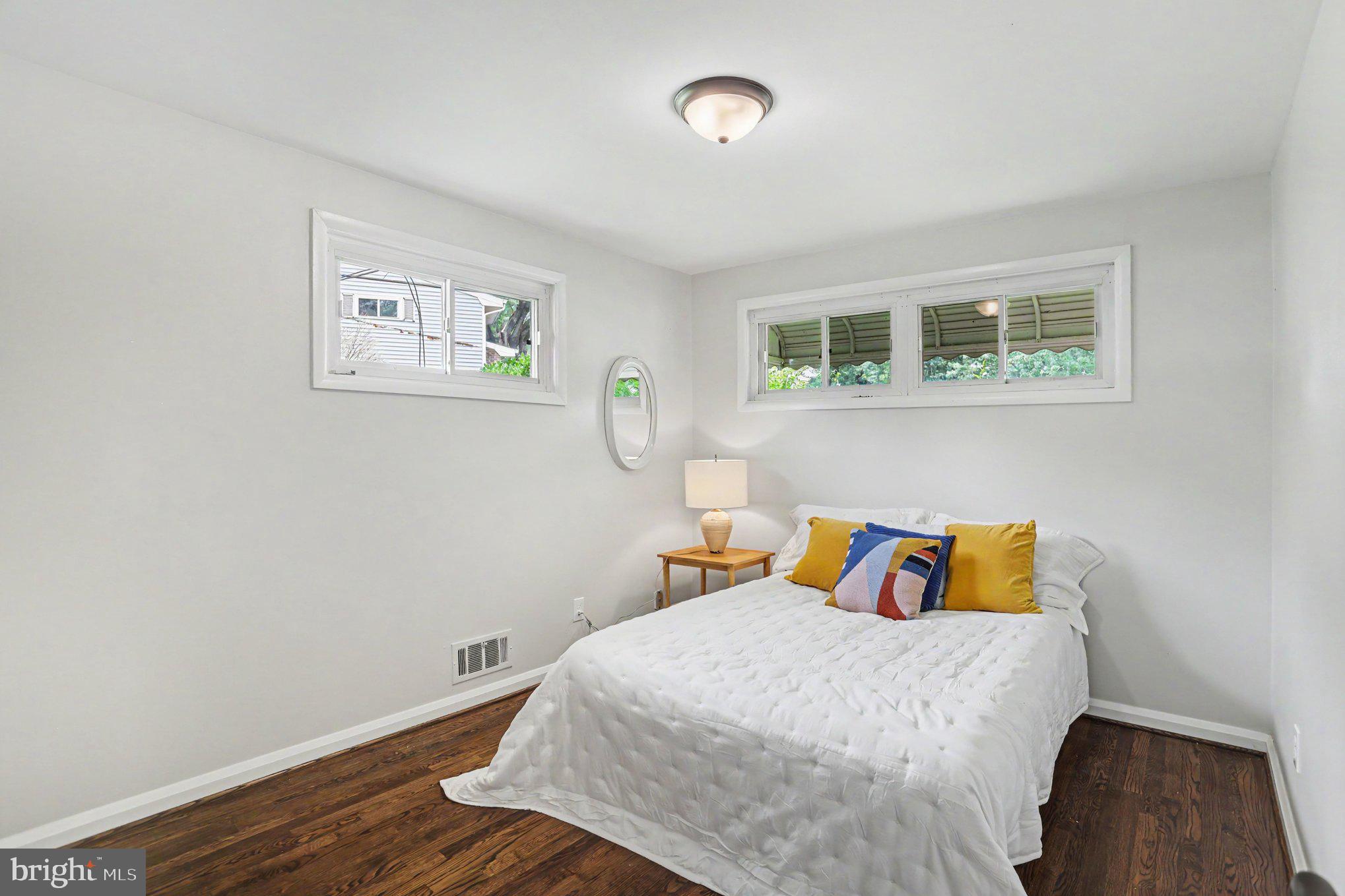 ROSEDALE - Residential