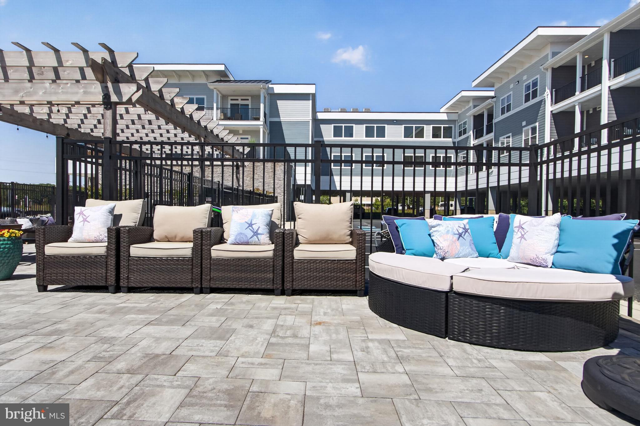 FLATS AT COASTAL STATION - Residential