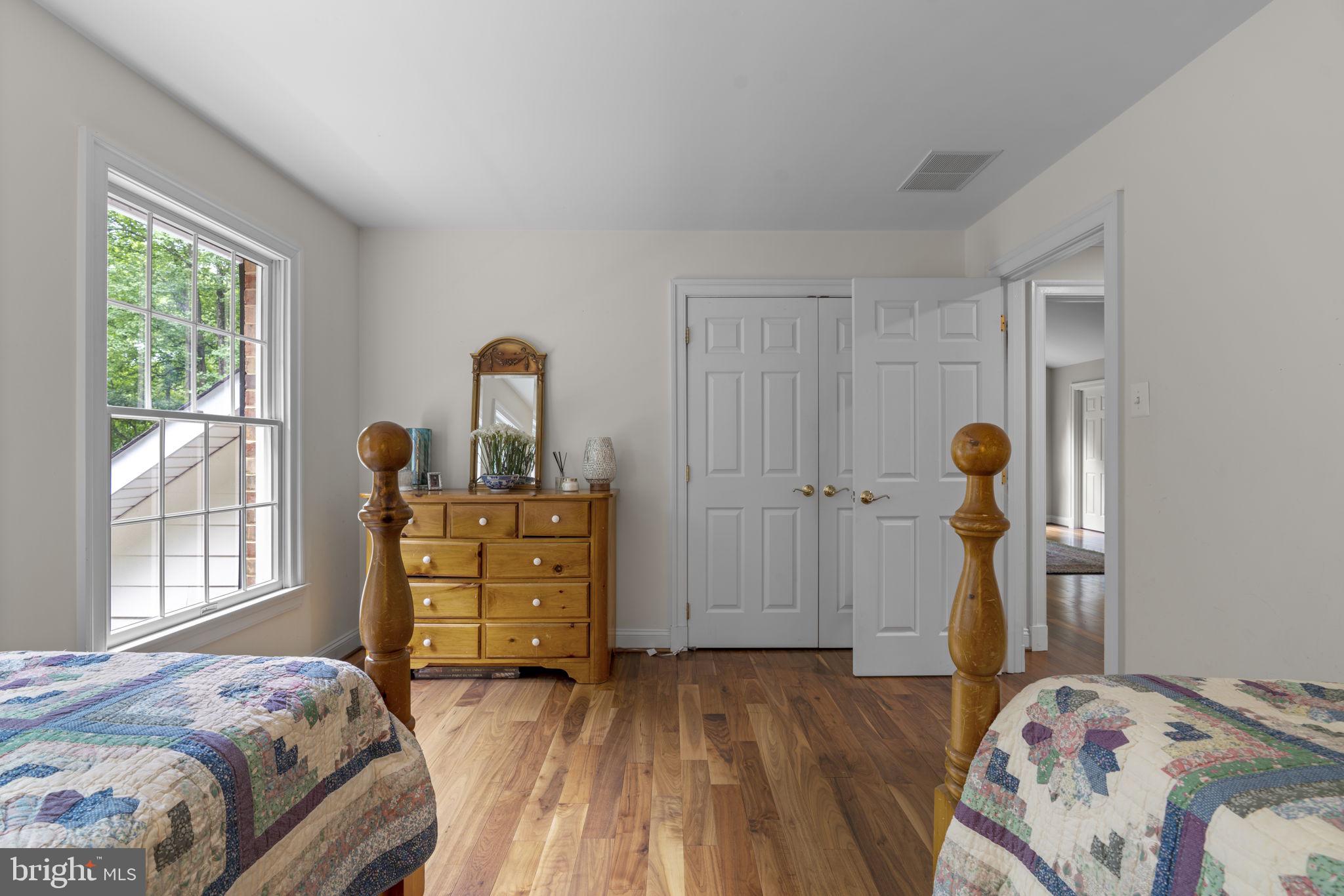 SECOND  DISCOVERY - Residential