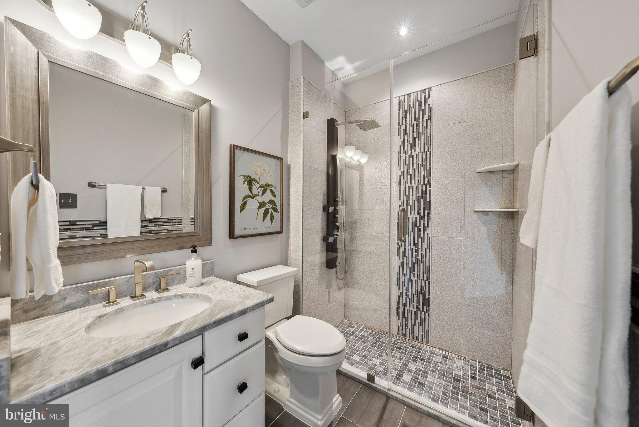 SEVEN HILLS ESTATES - Residential