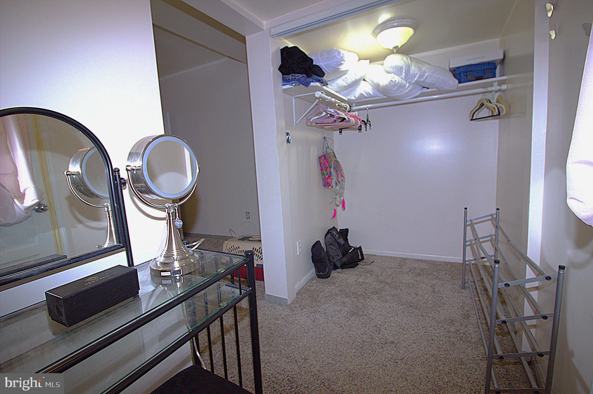 PARKVILLE - Residential