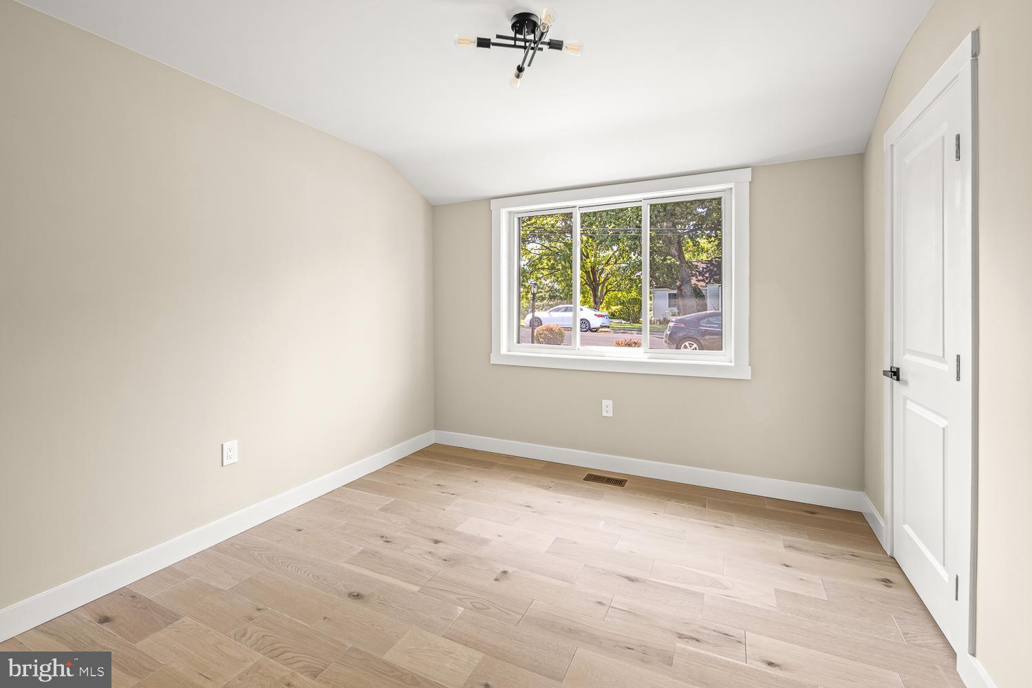 STRATFORD HILLS - Residential