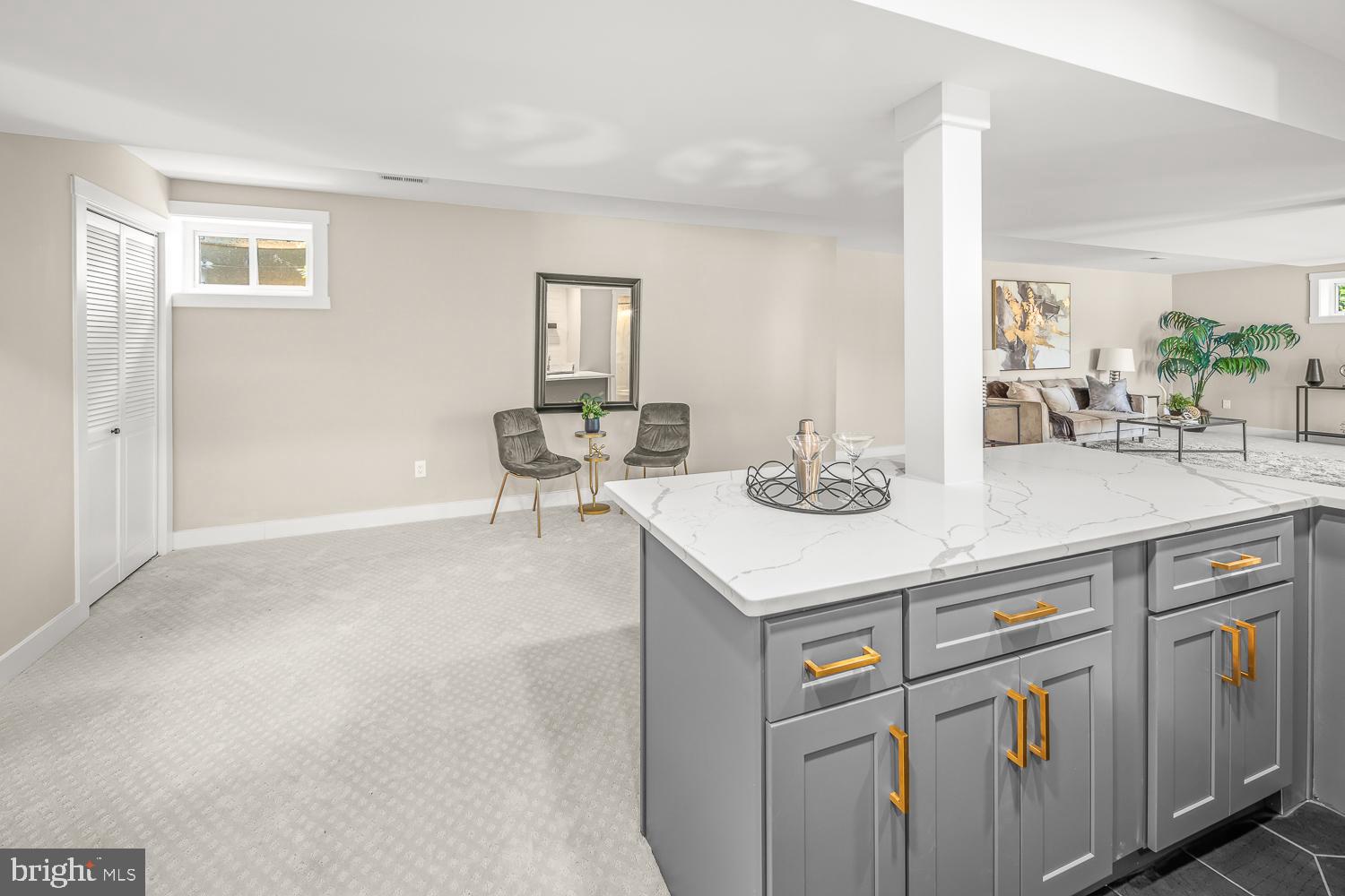 STRATFORD HILLS - Residential