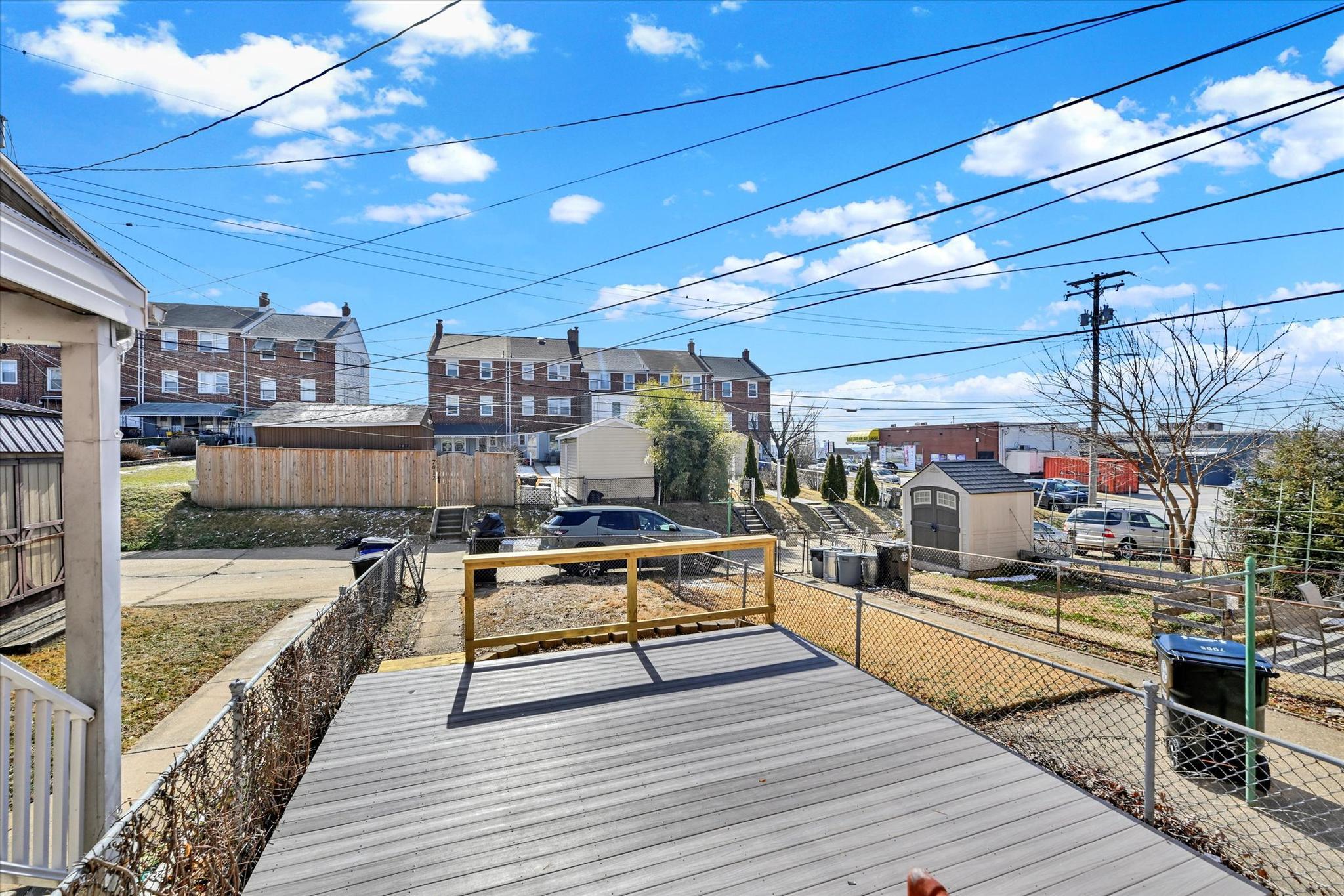 EASTWOOD - Residential