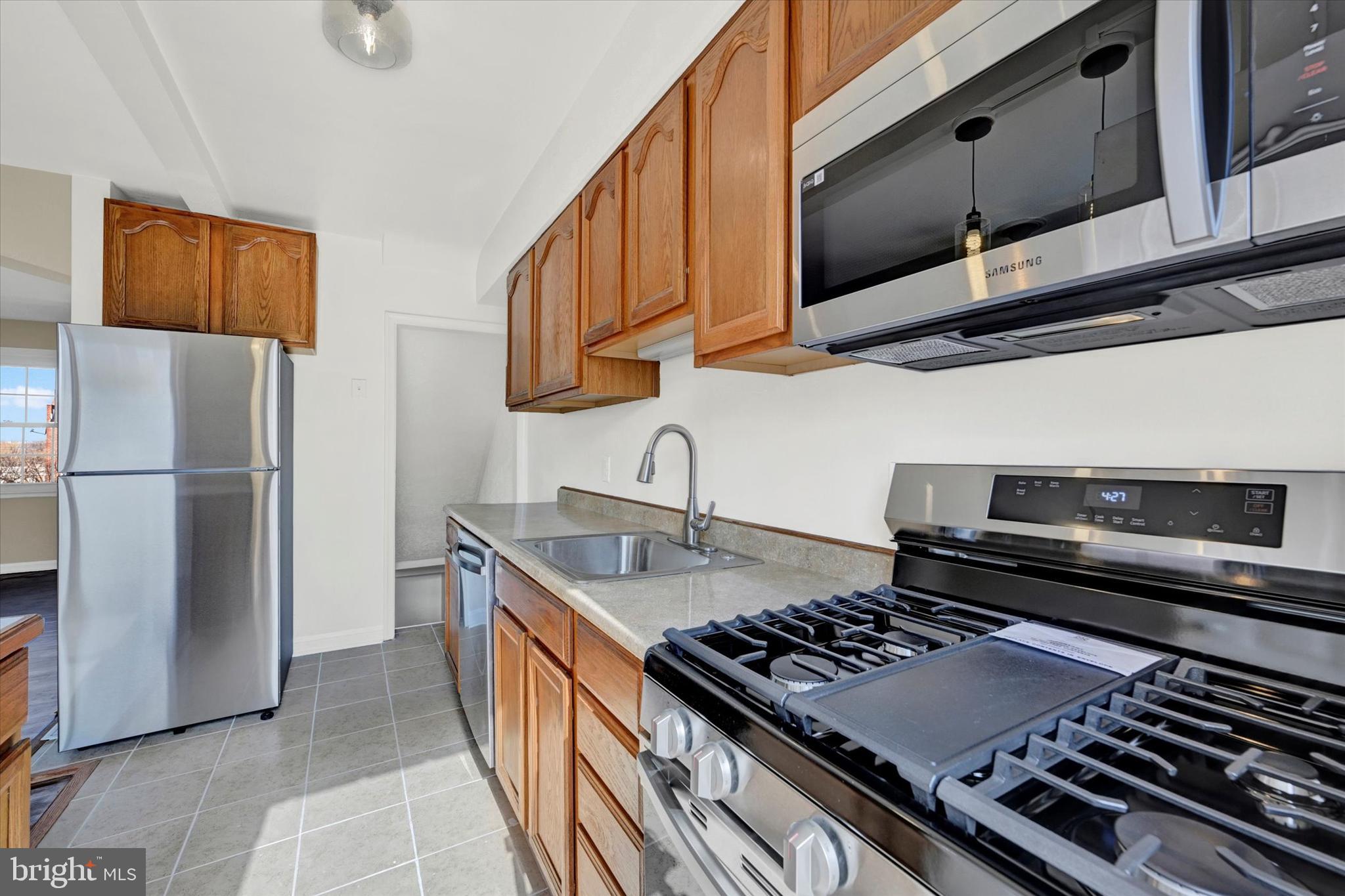 EASTWOOD - Residential