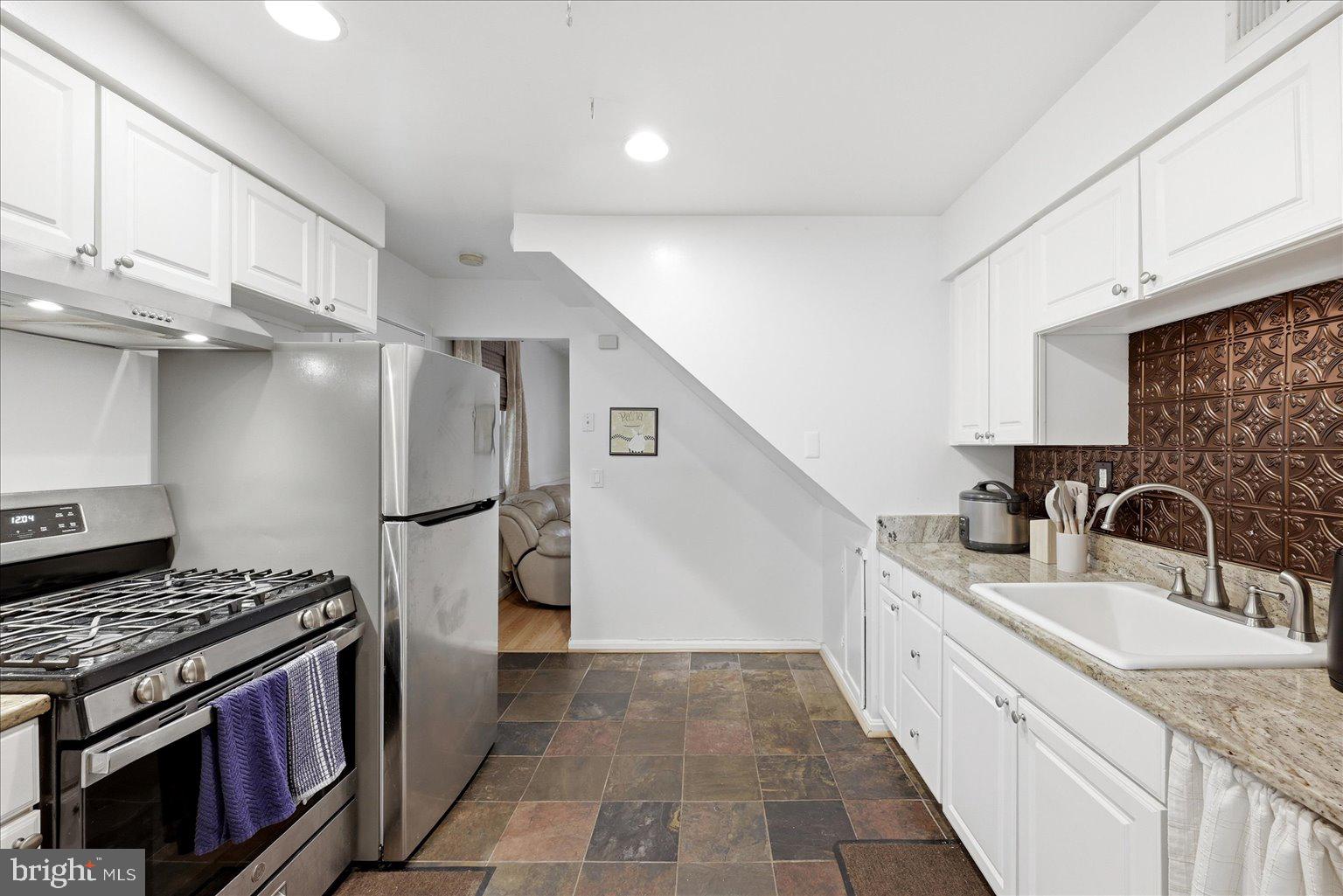 MANASSAS PARK - Residential
