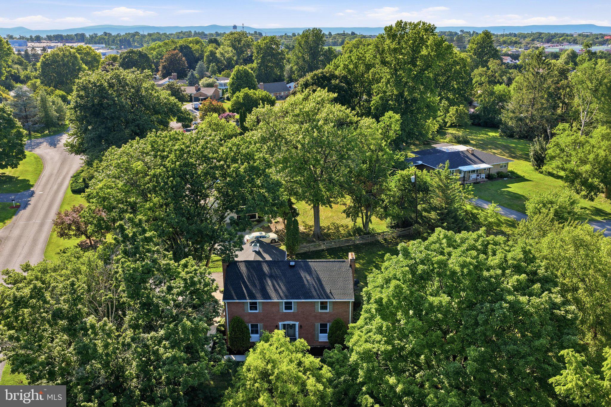 FOUNTAIN HEAD - Residential