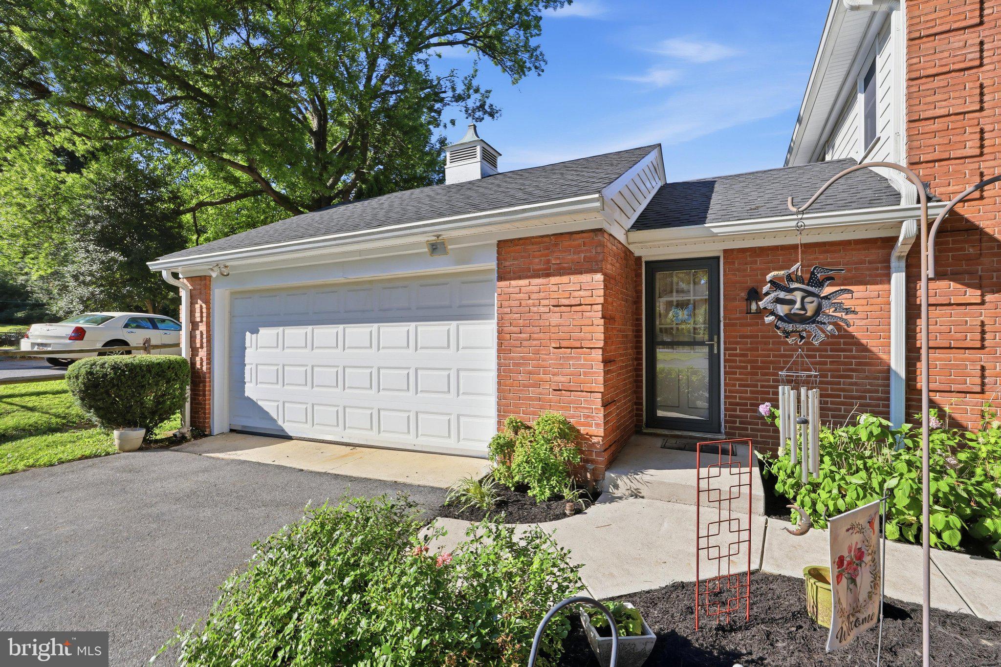 FOUNTAIN HEAD - Residential