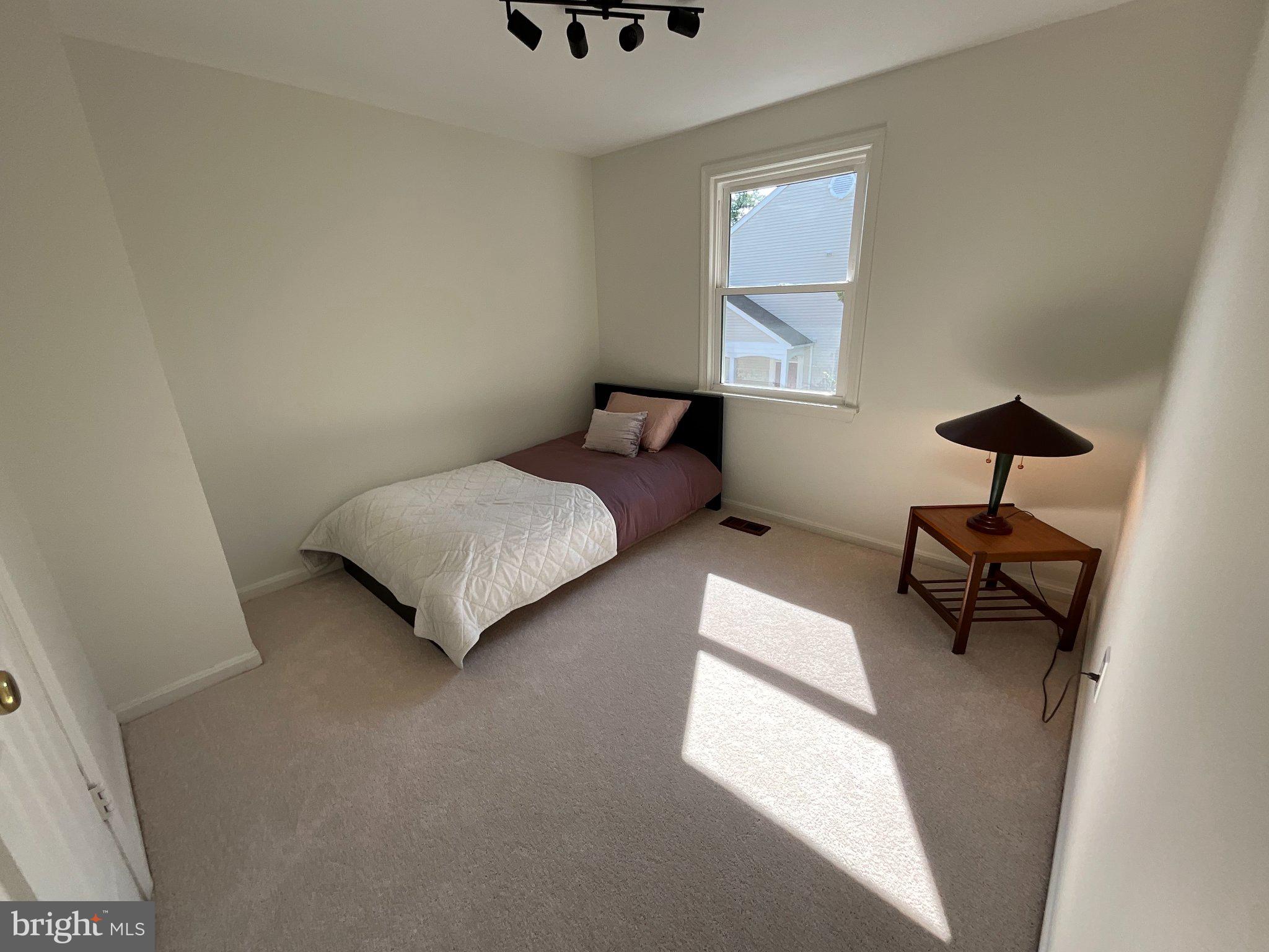 OAKLEIGH - Residential