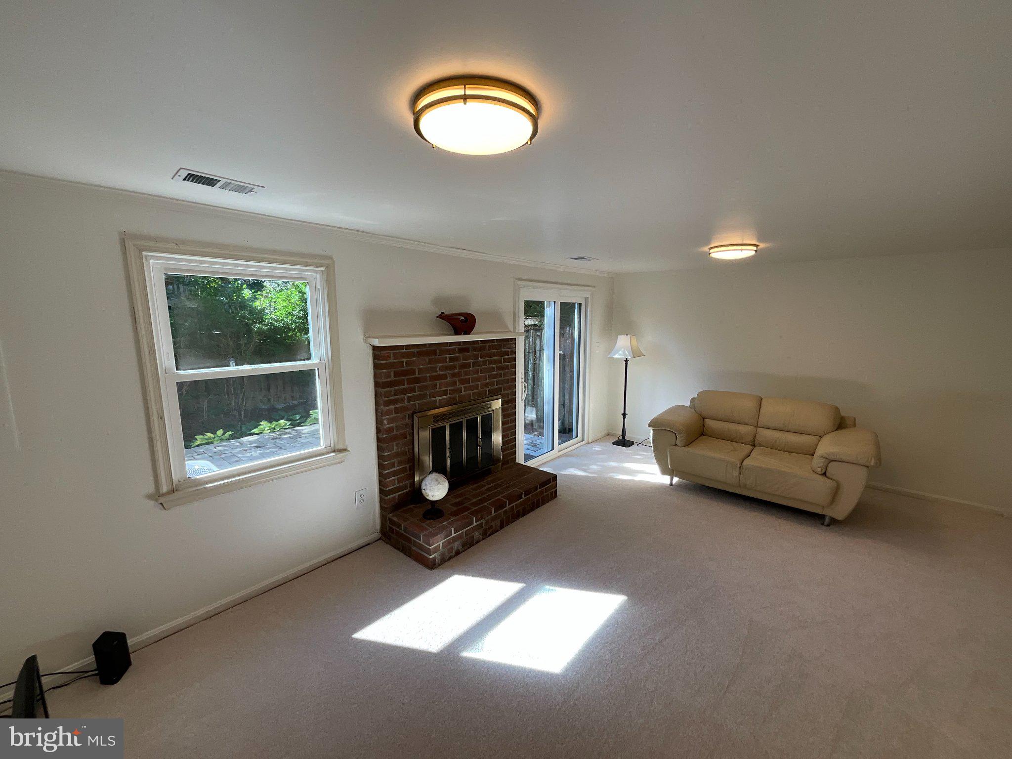 OAKLEIGH - Residential