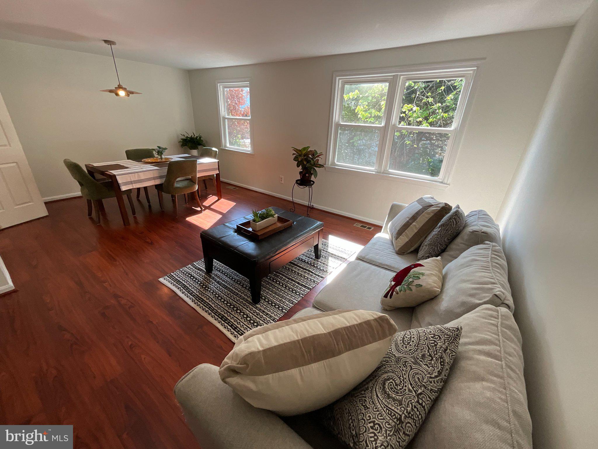 OAKLEIGH - Residential