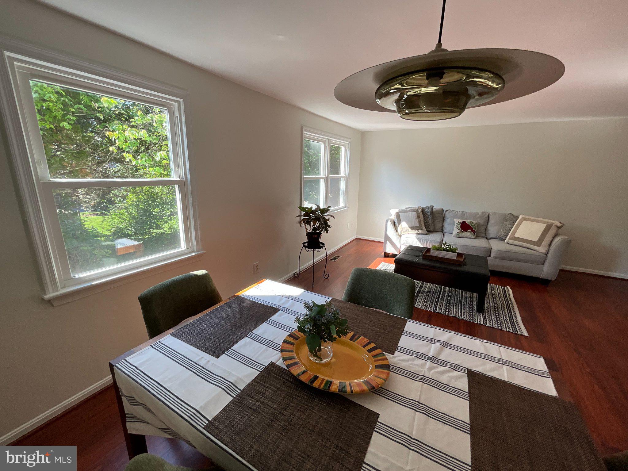 OAKLEIGH - Residential