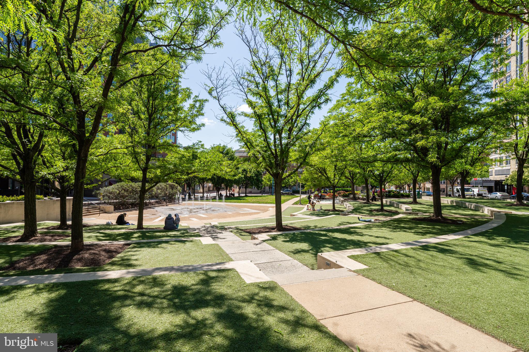 MIDTOWN AT RESTON TOWN CENTER - Residential