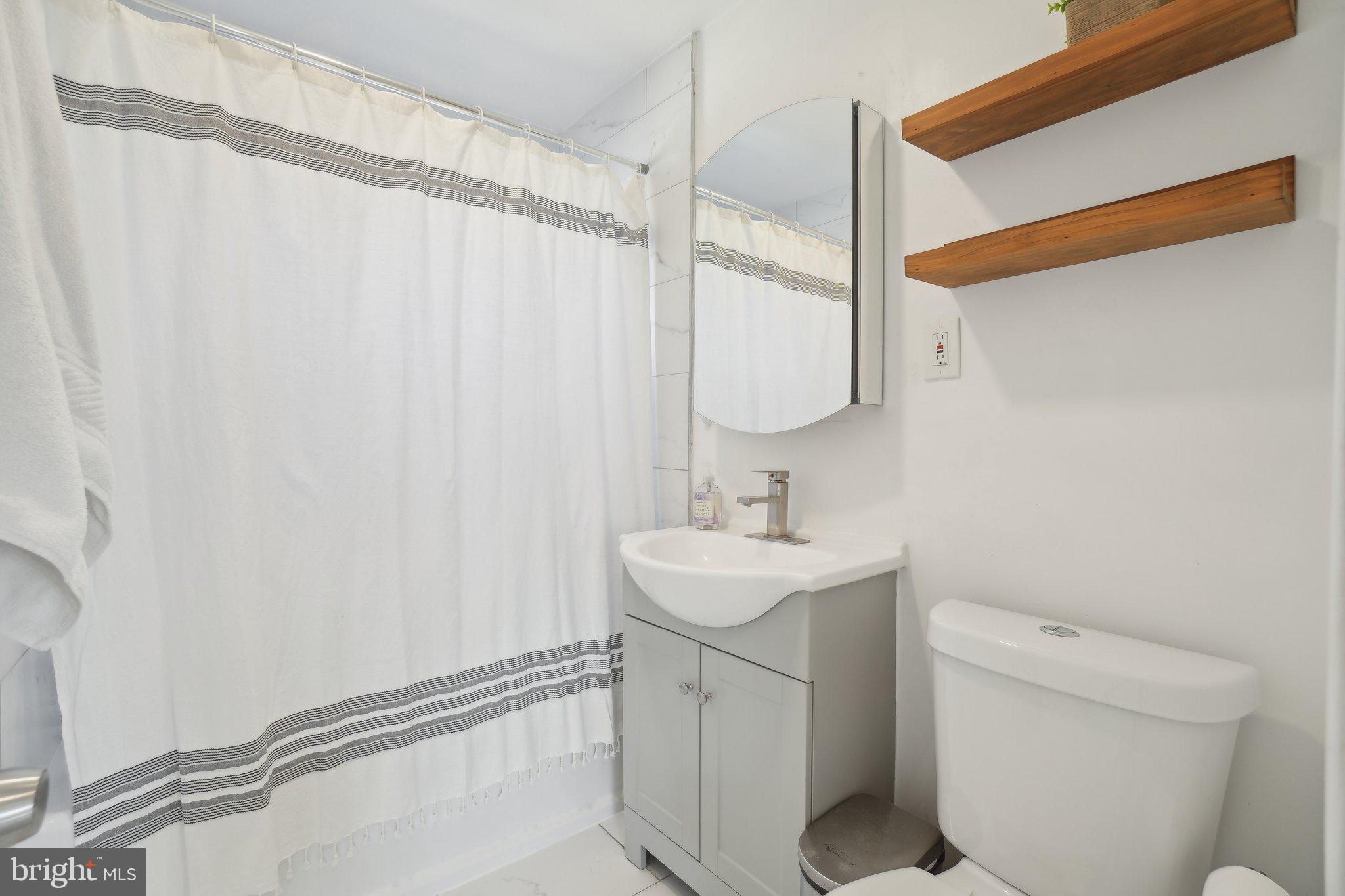 CARROLL KNOLLS - Residential