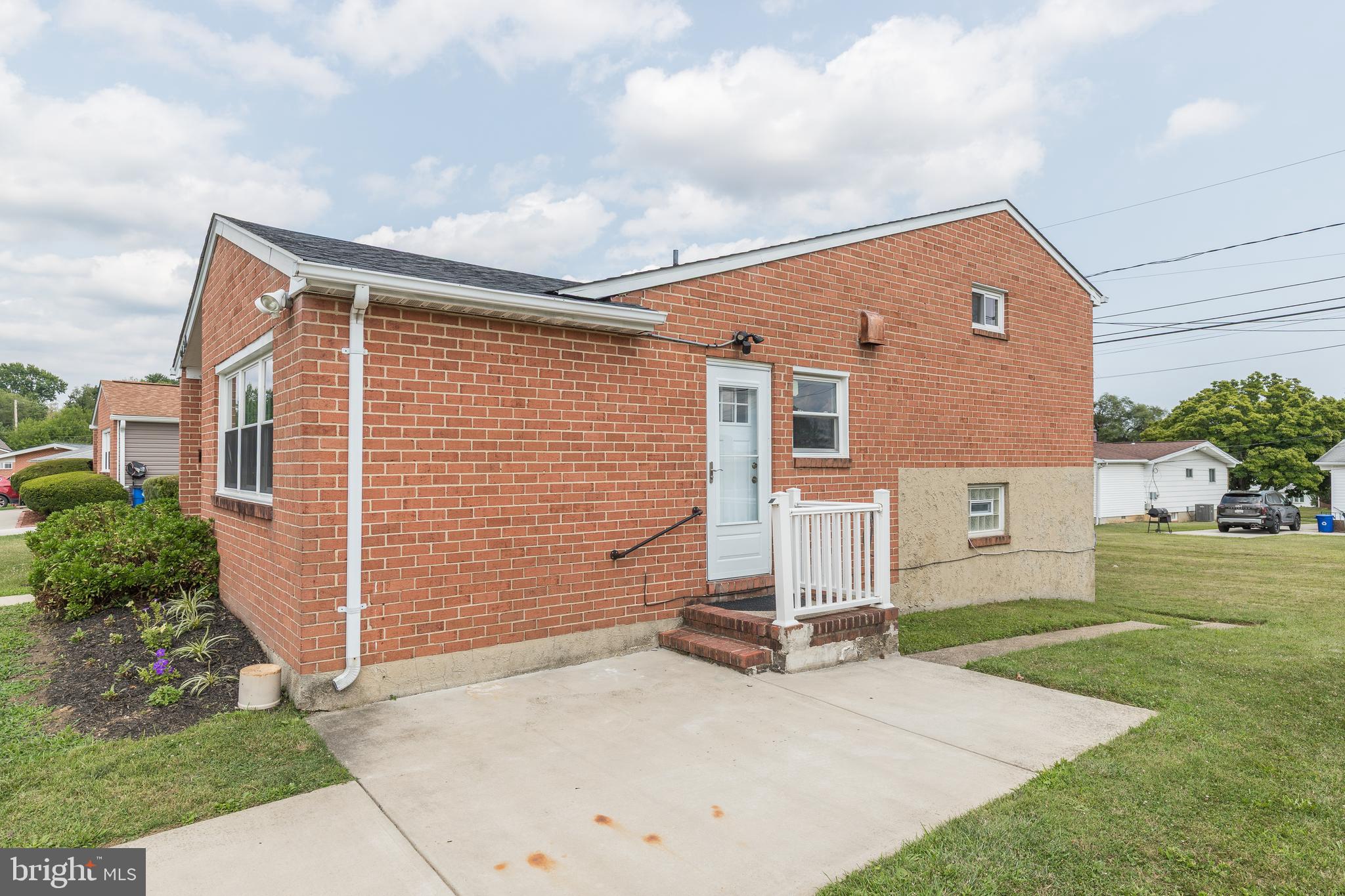 MILFORD MILL - Residential